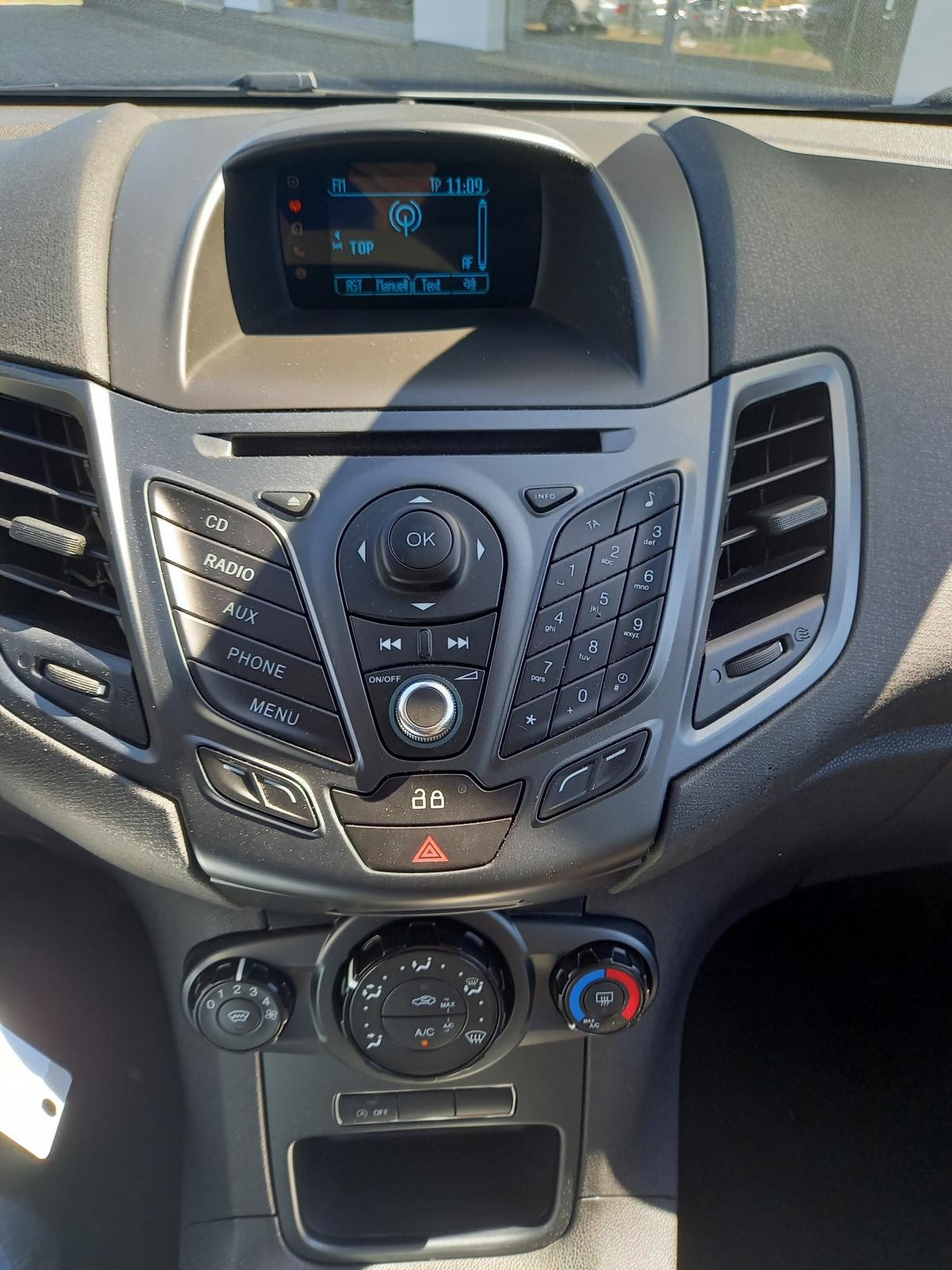 FORD Fiesta 1.0 SCTi Trend-image-6
