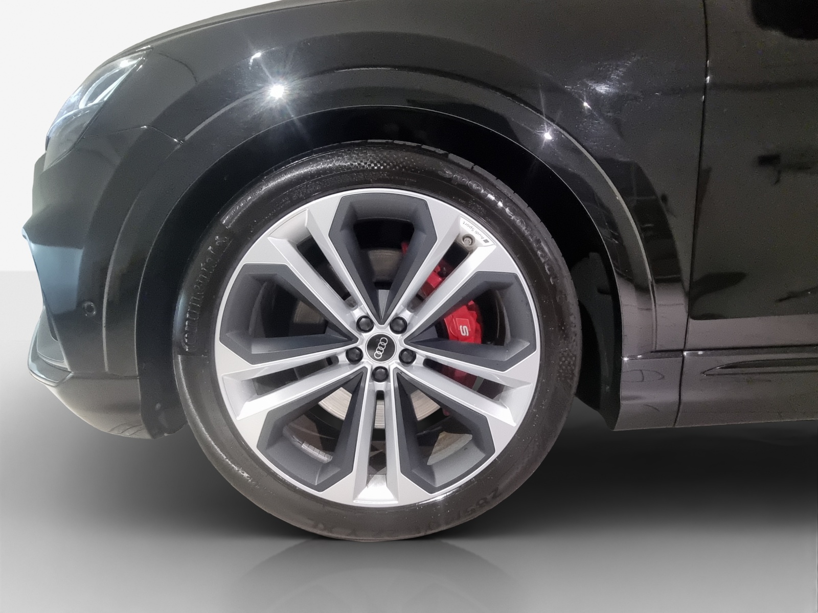 AUDI SQ8 TFSI quattro tiptronic-image-13