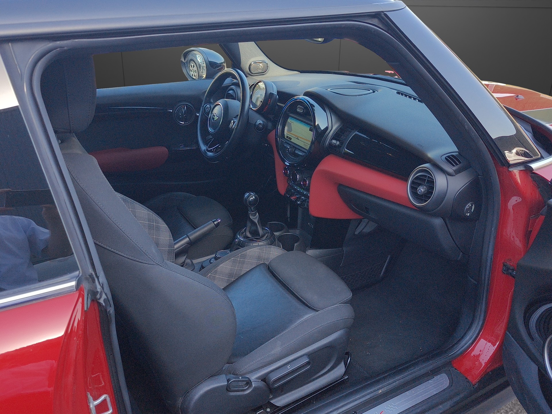 MINI F56 2.0i Cooper S-image-16
