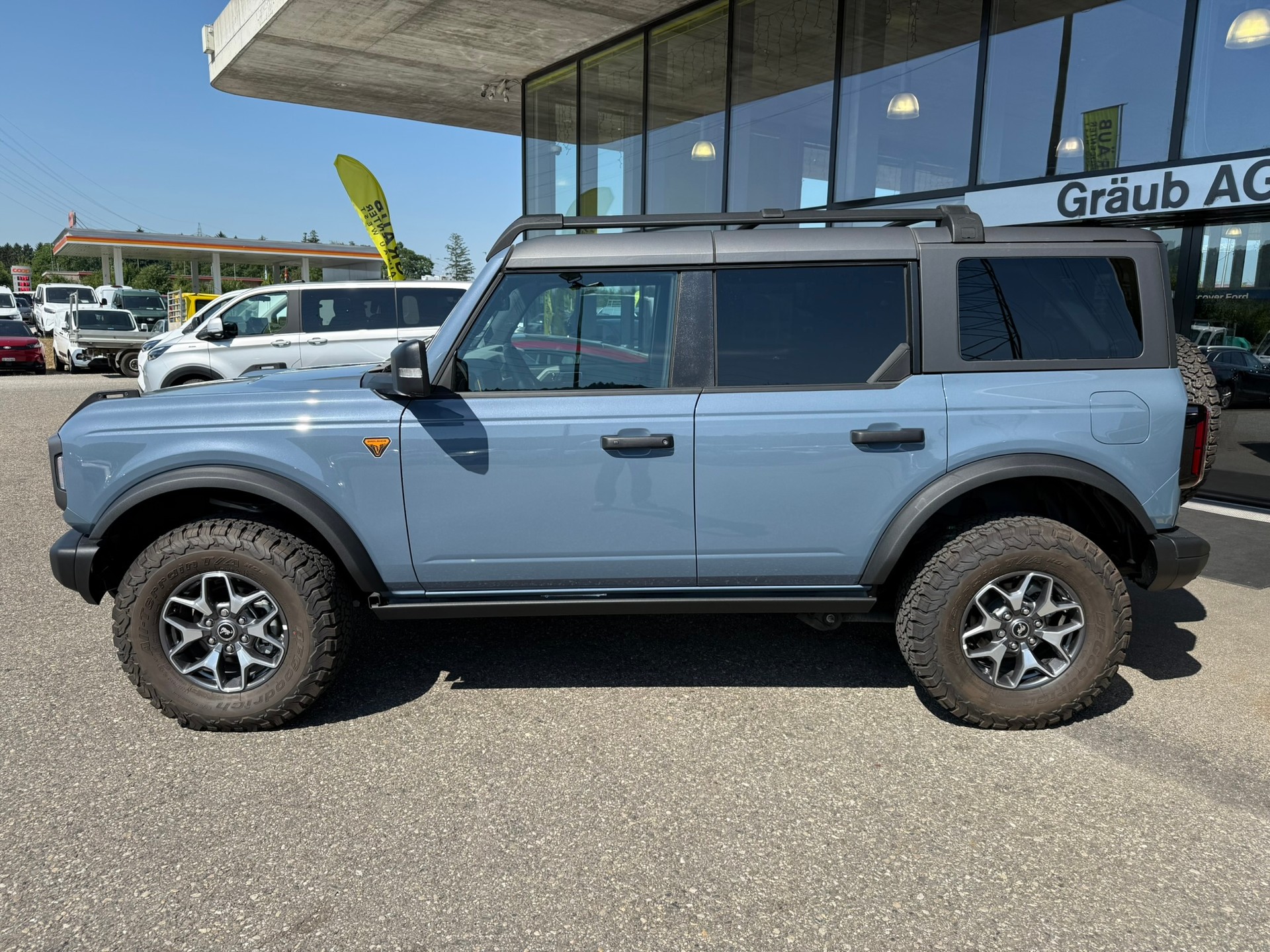 FORD Bronco 2.7 EcoB Badlands e-4WD-showroom-element-3