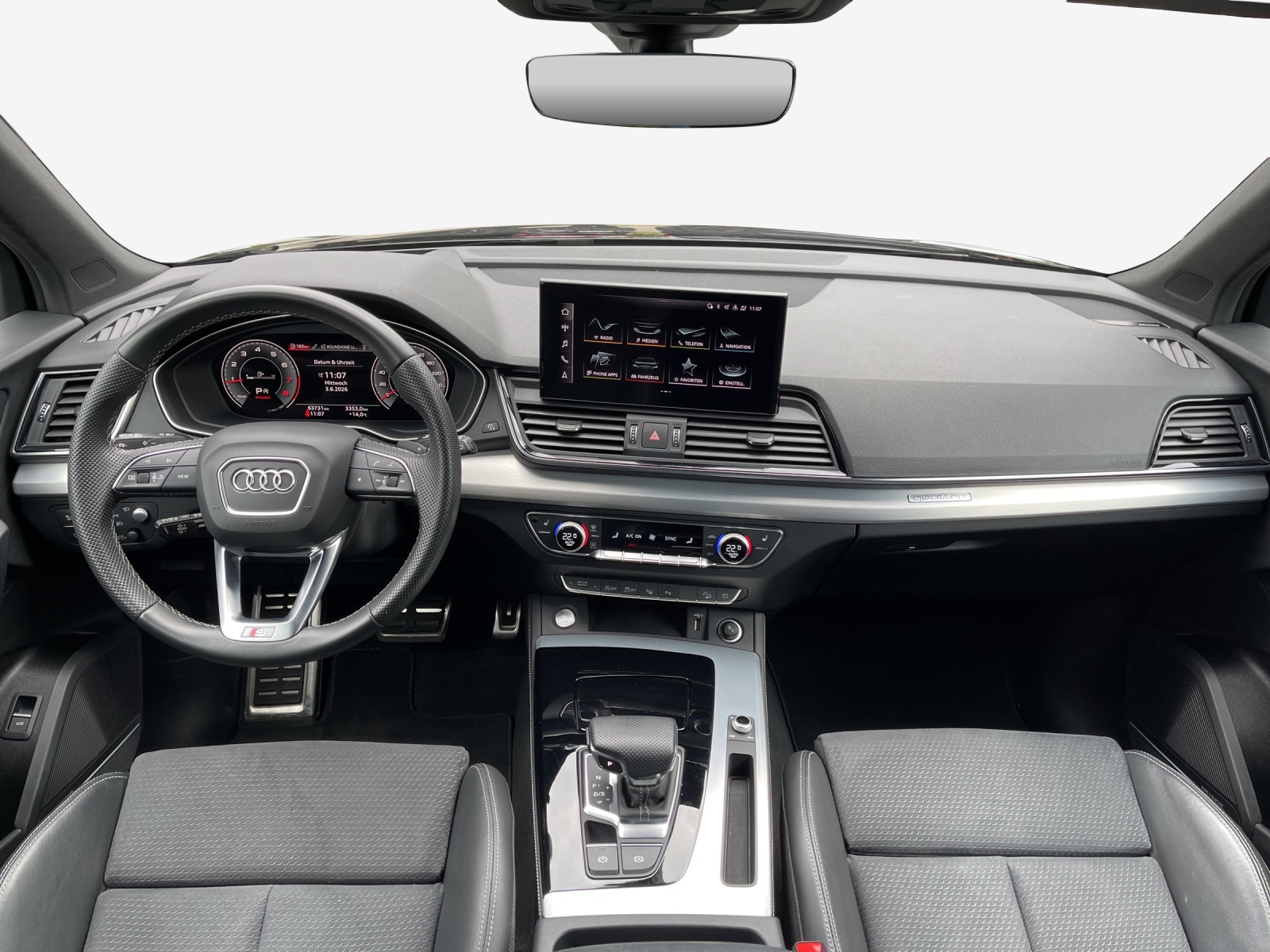 AUDI Q5 45 TFSI S-line quattro S-tronic-image-8