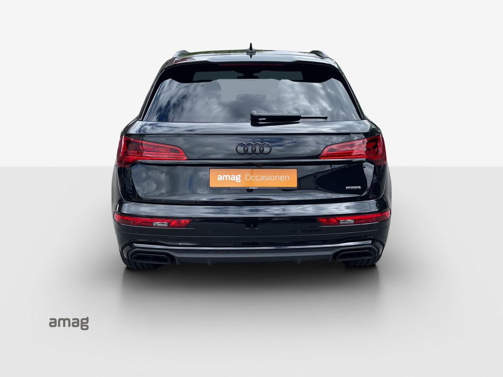 AUDI Q5 45 TFSI S-line quattro S-tronic-showroom-element-3