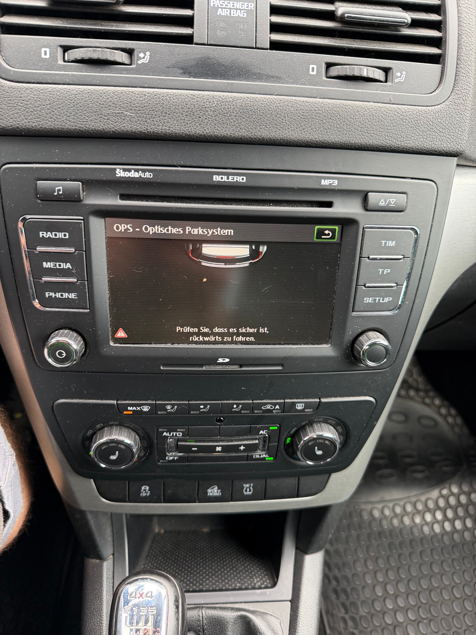 SKODA Yeti 2.0 TDI Ambition 4x4-image-10