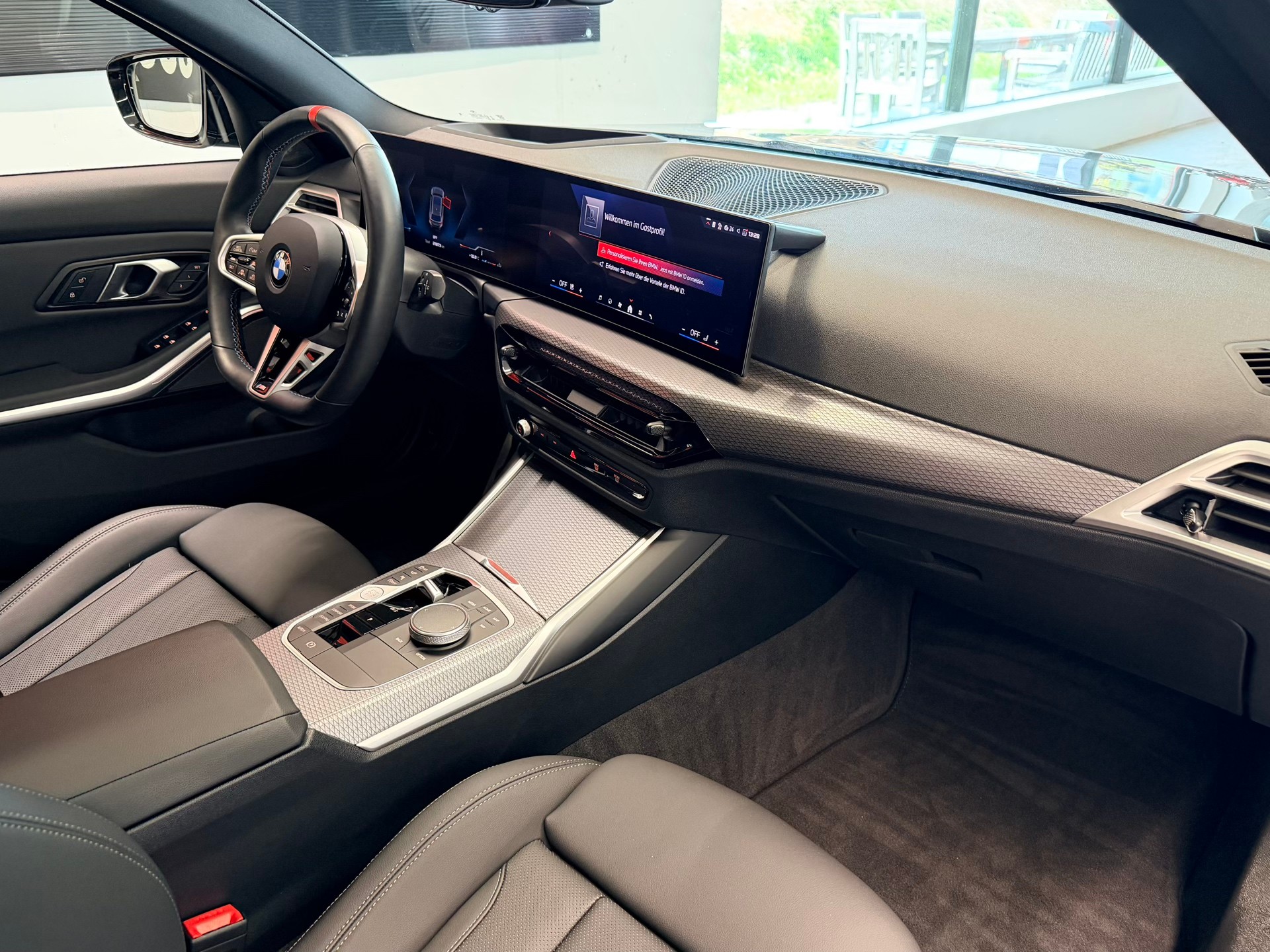 BMW M340i xDrive 48V Touring Steptronic M Sport Pro-image-21