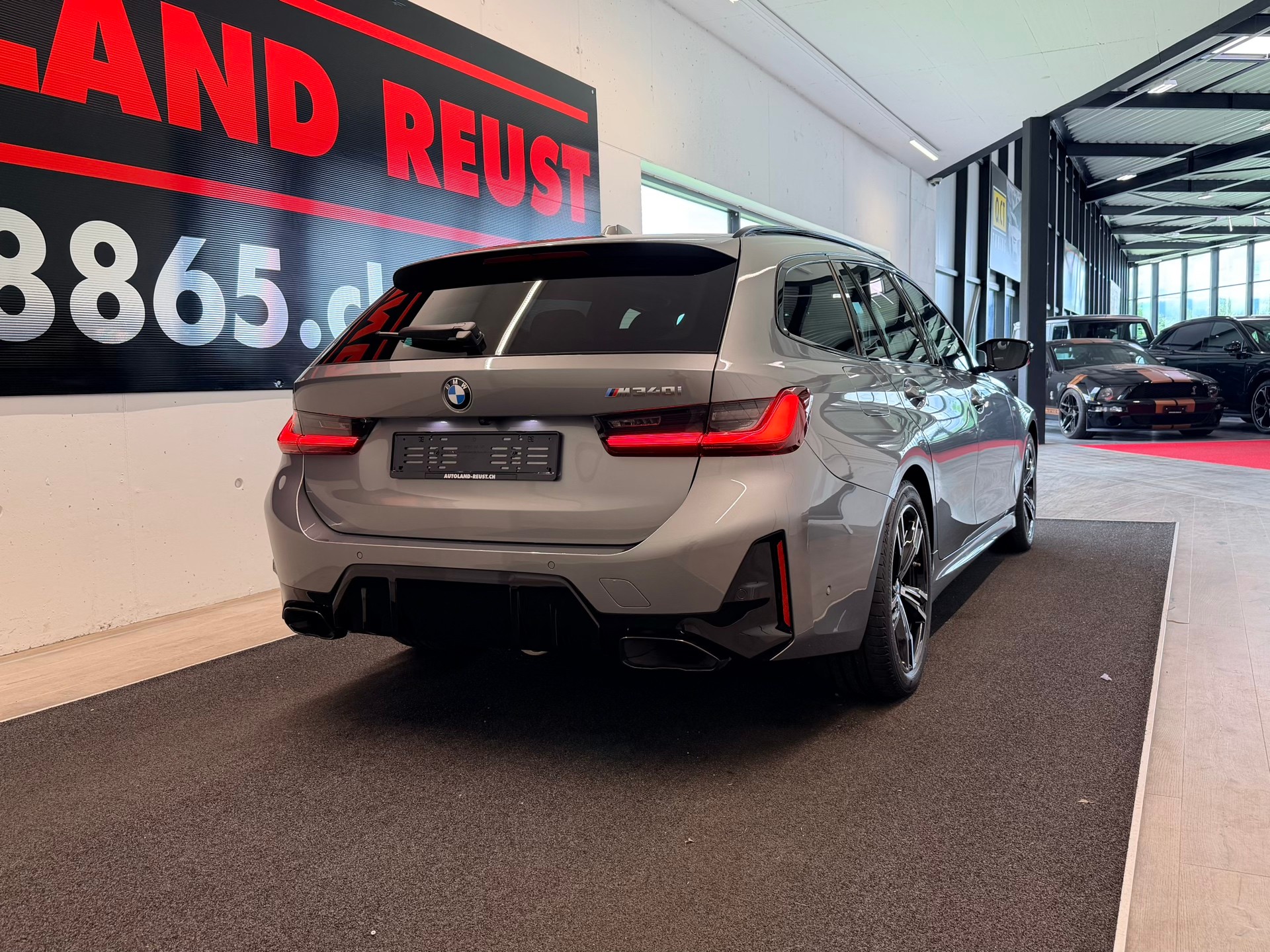 BMW M340i xDrive 48V Touring Steptronic M Sport Pro-image-6