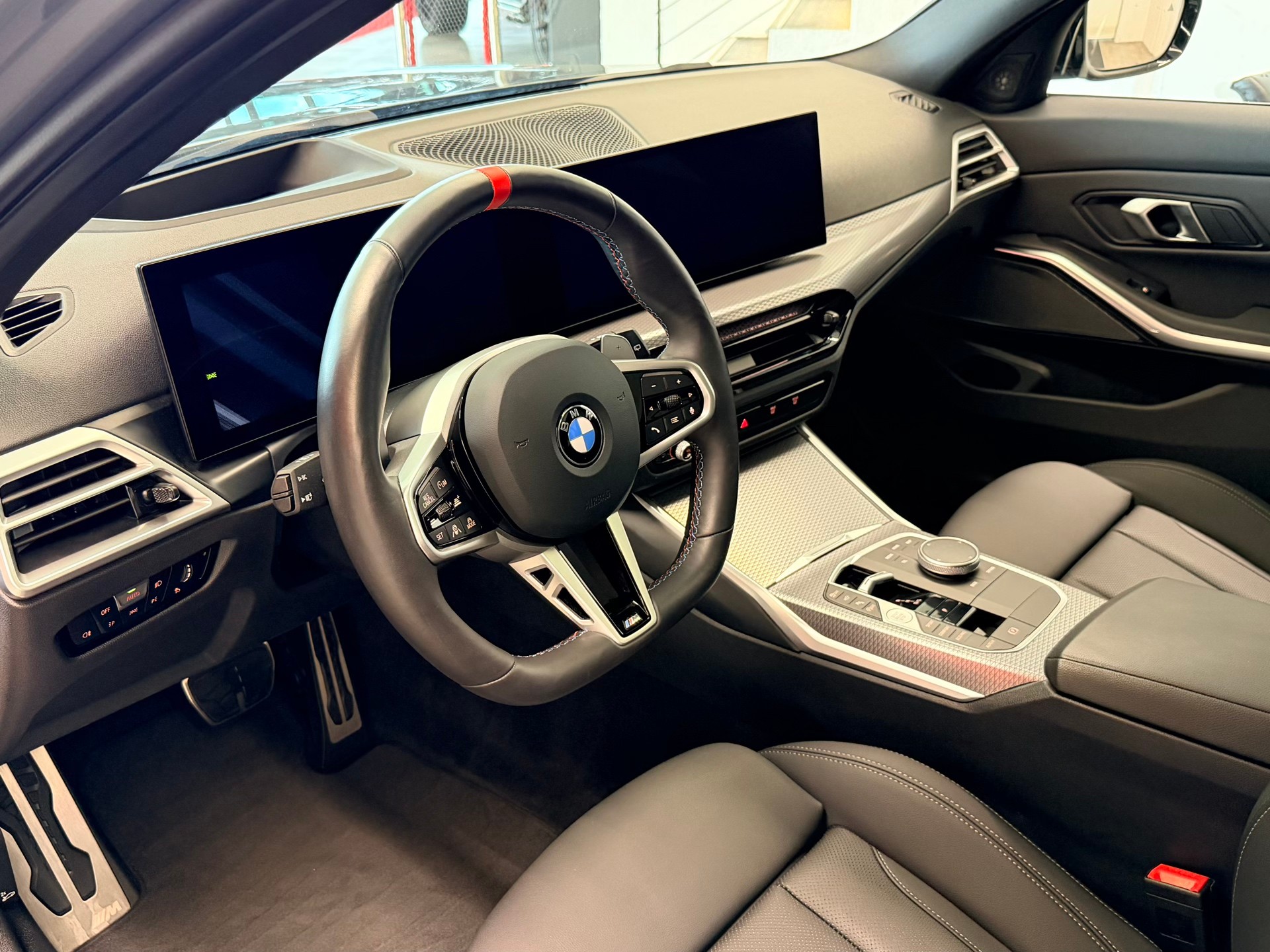 BMW M340i xDrive 48V Touring Steptronic M Sport Pro-image-12