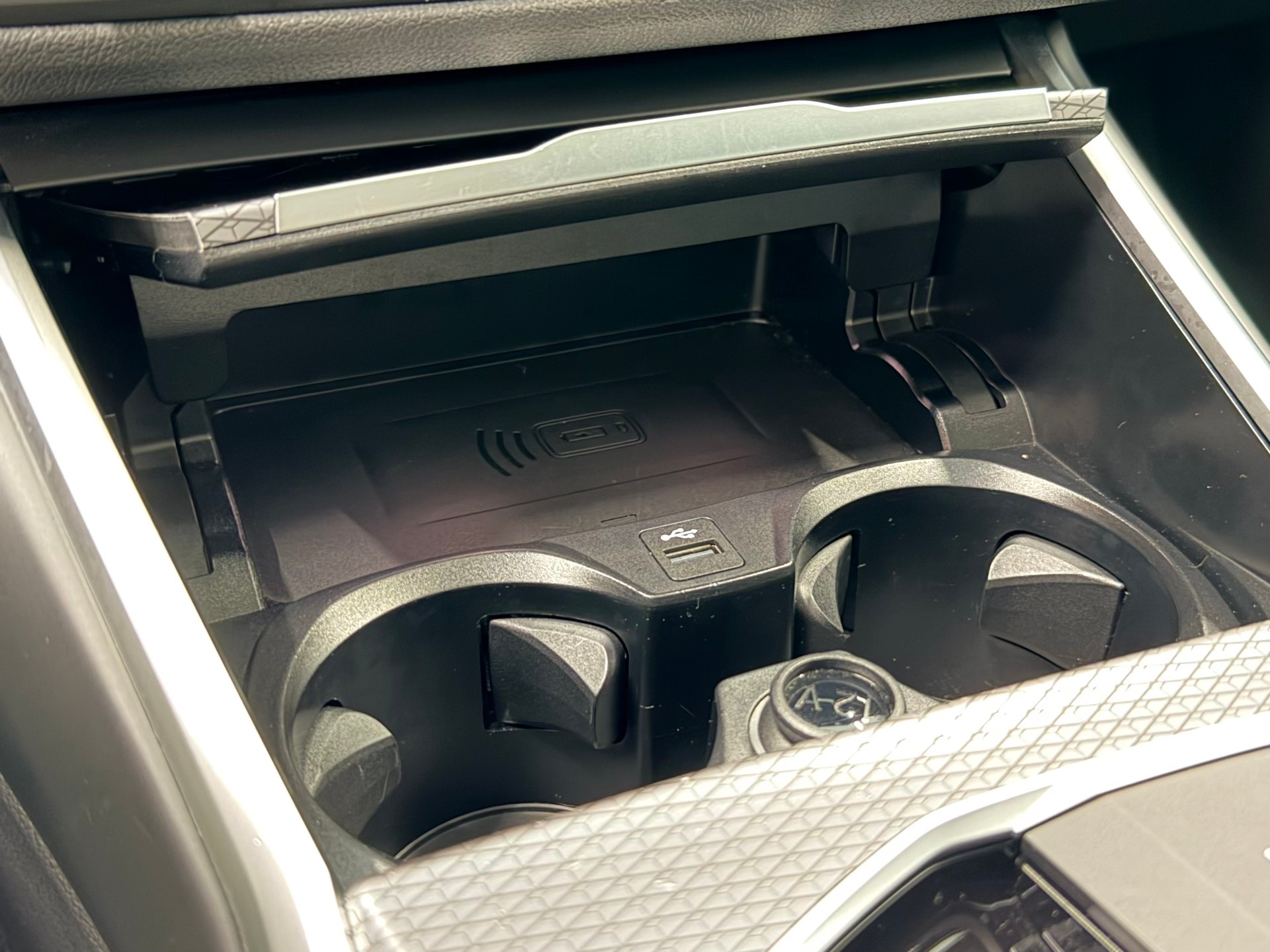 BMW M340i xDrive 48V Touring Steptronic M Sport Pro-image-25