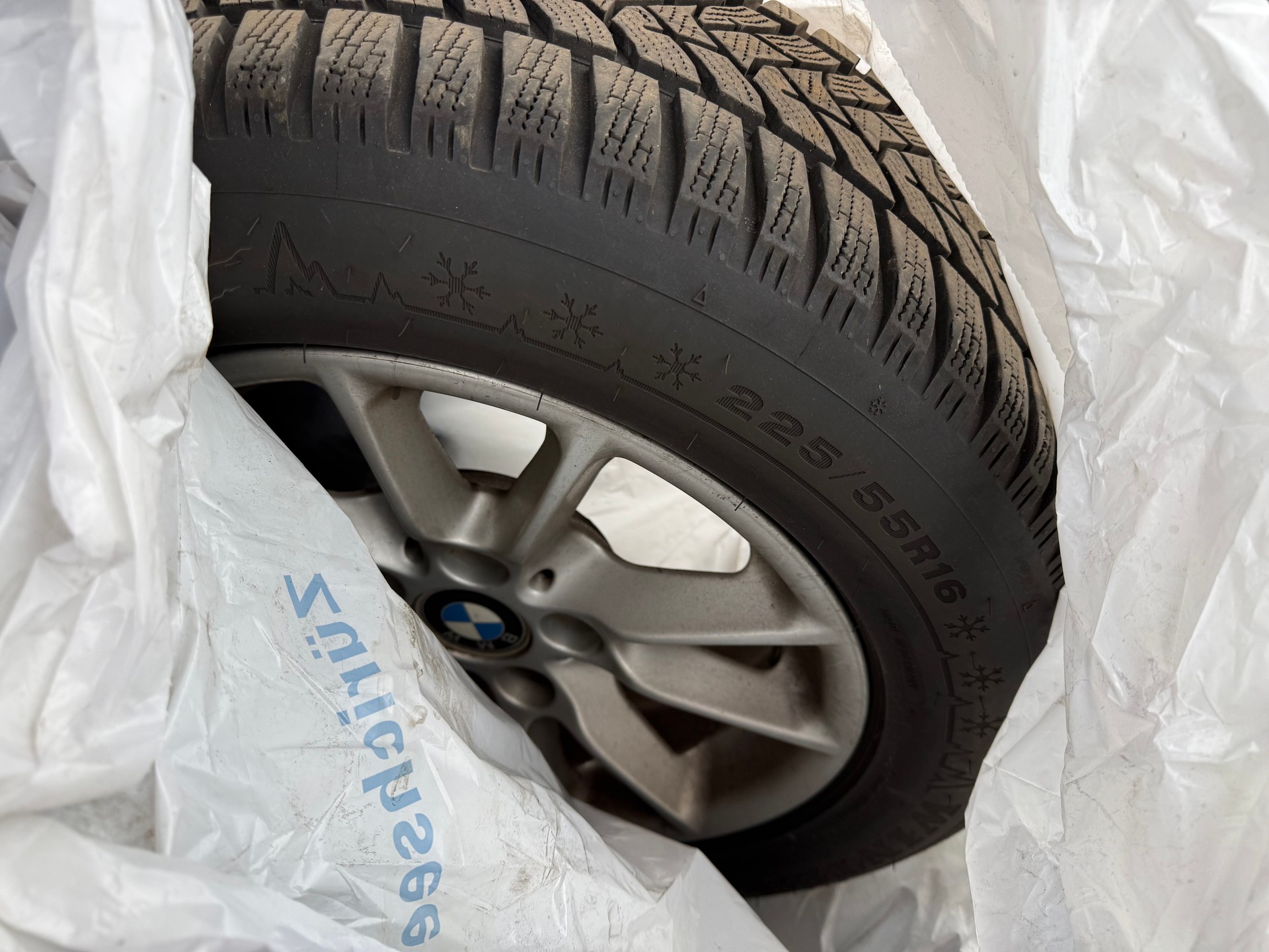 BMW 530i Touring-image-6