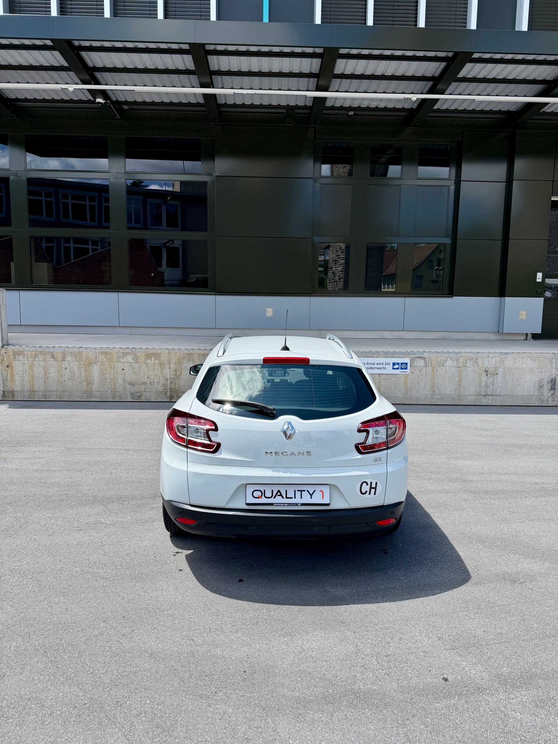 RENAULT Mégane Grandtour 1.5 dCi Expression EDC-image-5