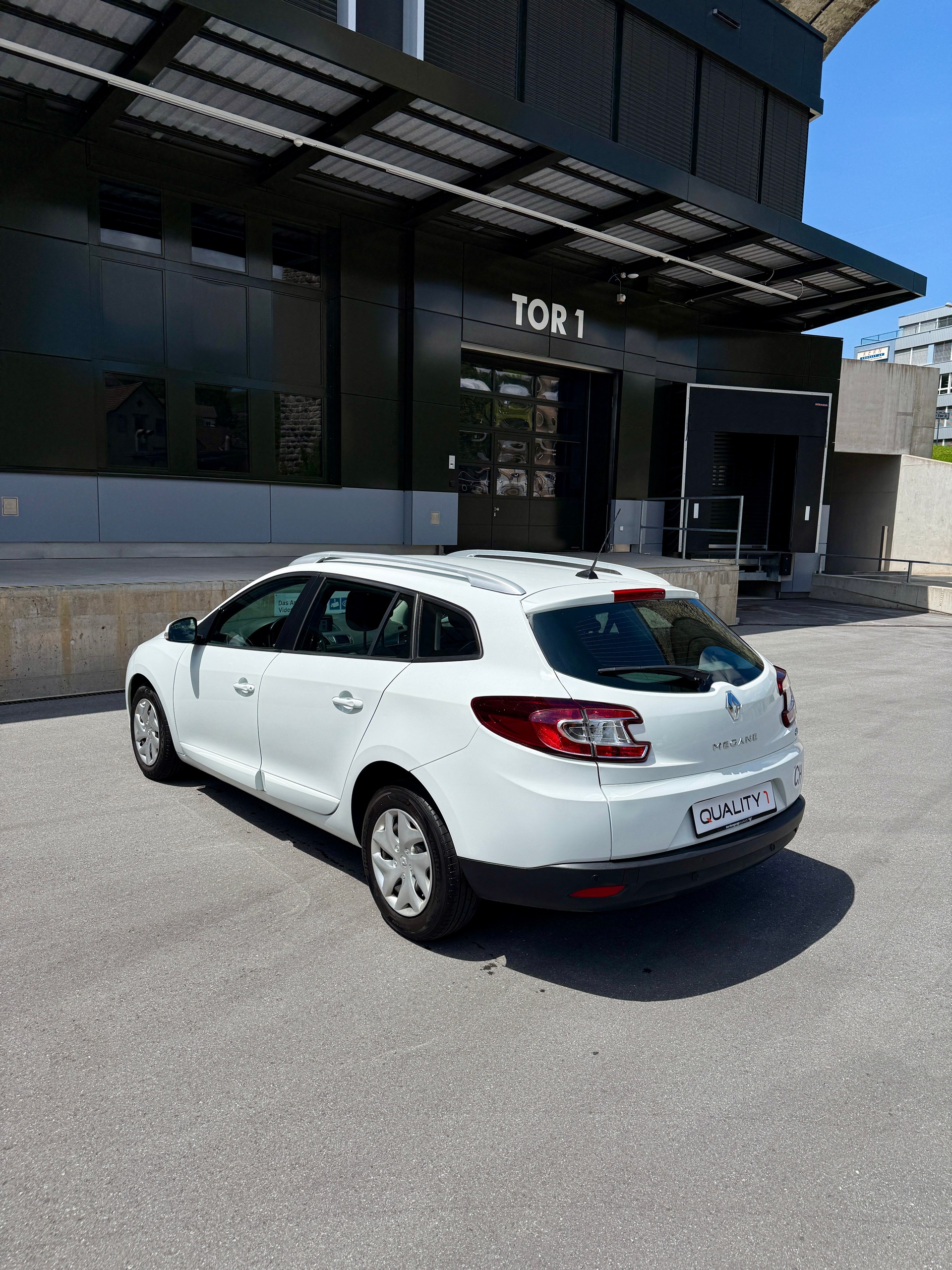 RENAULT Mégane Grandtour 1.5 dCi Expression EDC-image-6