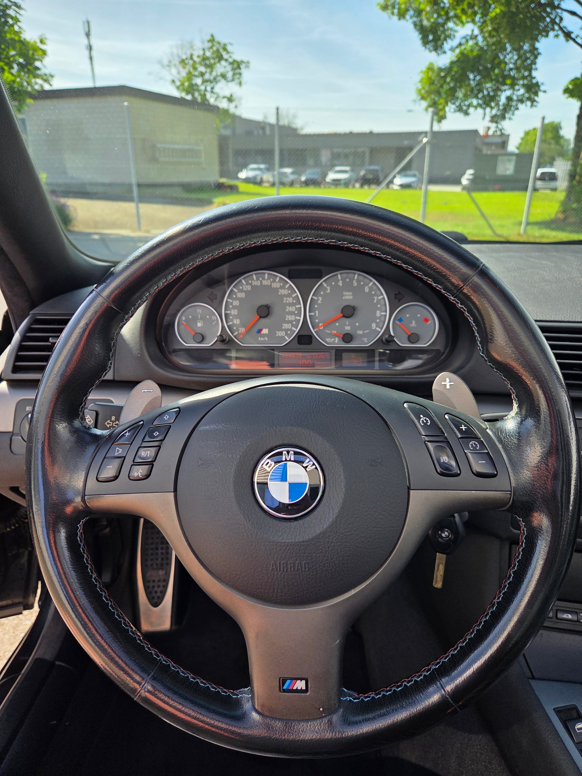 BMW M3 Cabriolet-image-11