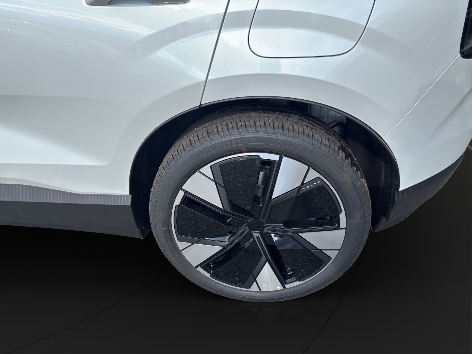 VOLVO EX30 E60 Twin Plus Performance AWD-showroom-element-1