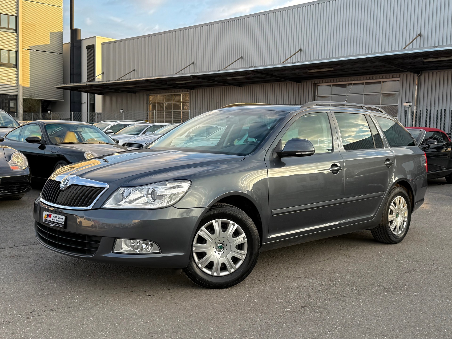 SKODA Octavia Combi 1.8 TSI Ambiente / Frisch ab MFK / Servicegepflegt / PDC / Tempomat / Klimaanlage