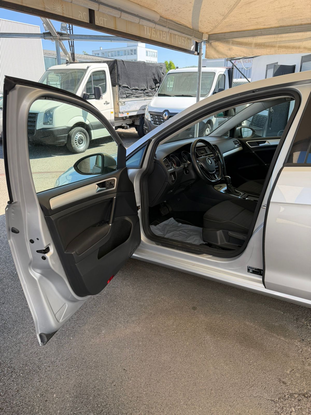 VW Golf 1.4 TSI Cup DSG-image-10