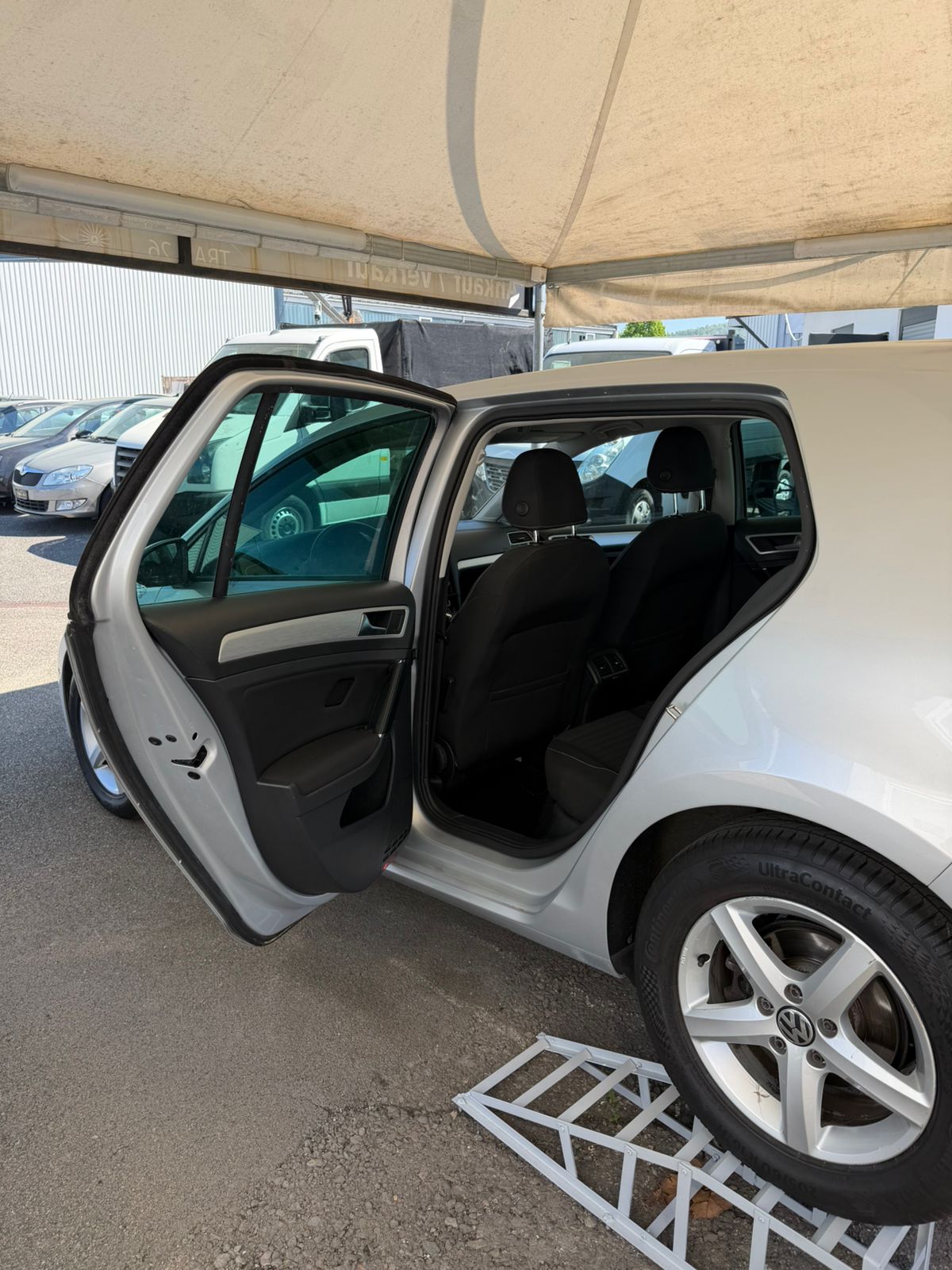 VW Golf 1.4 TSI Cup DSG-image-8