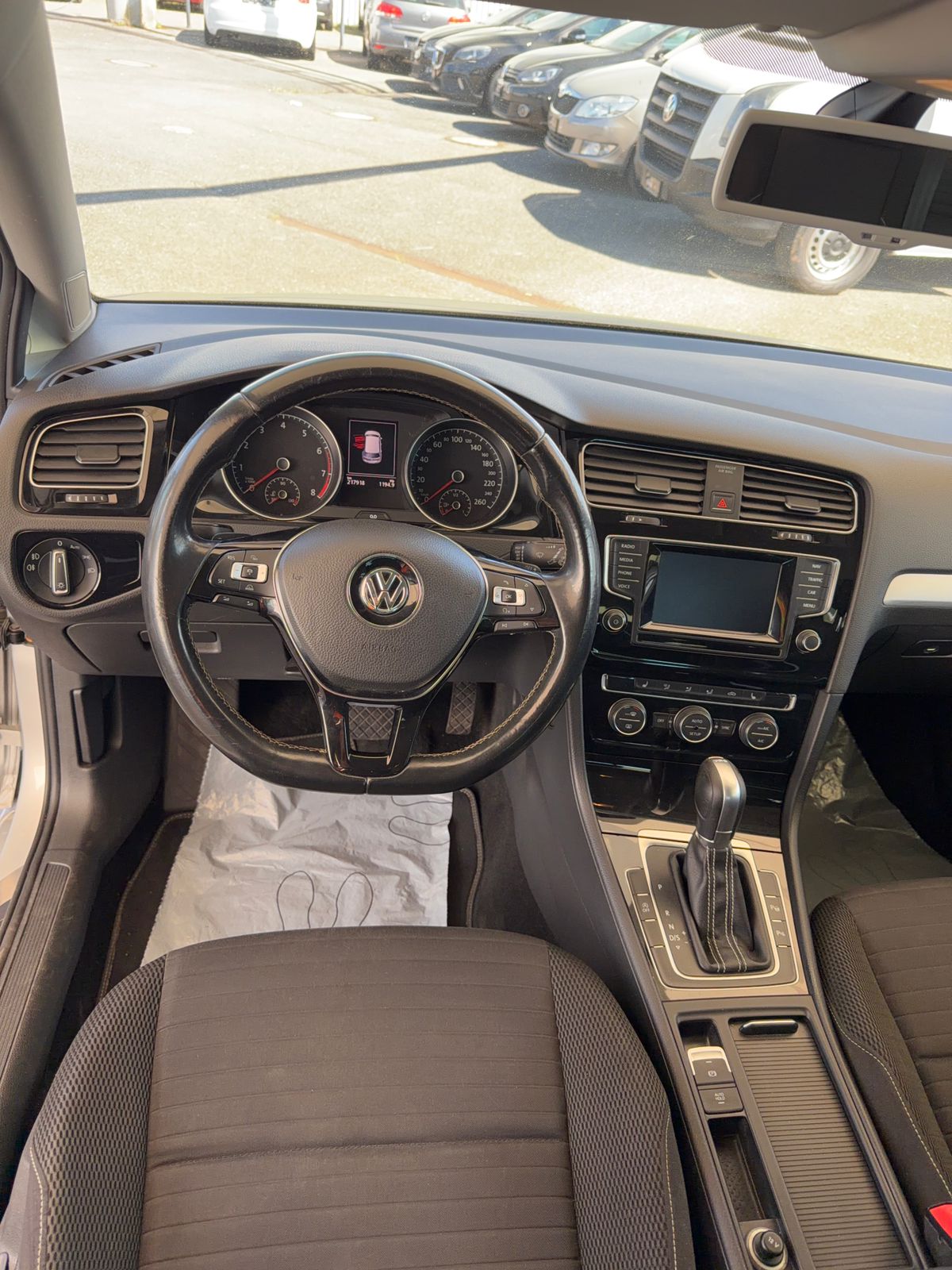 VW Golf 1.4 TSI Cup DSG-image-11