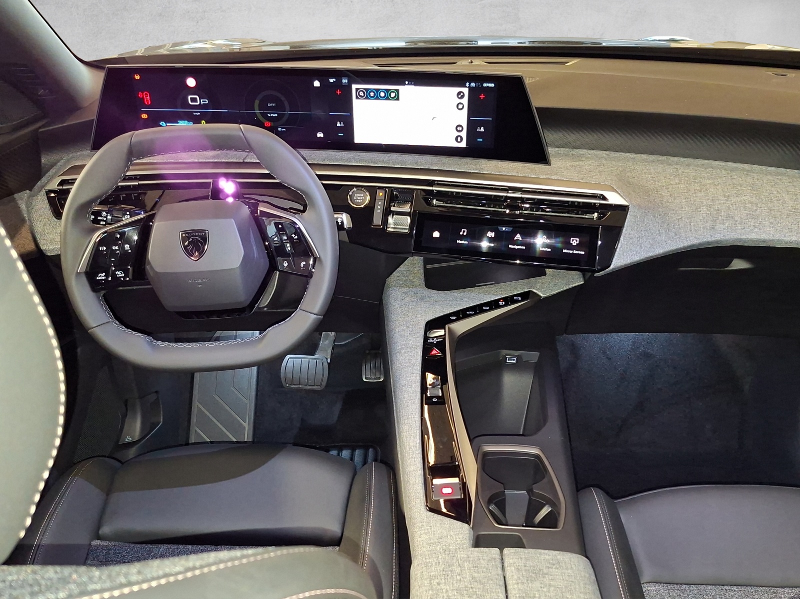 PEUGEOT 3008 e-Allure Premium AWD-image-8