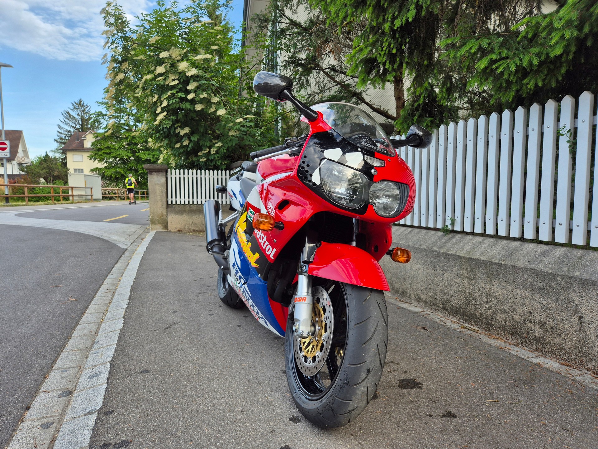 HONDA CBR 900 RR T/V Fireblade-image-8