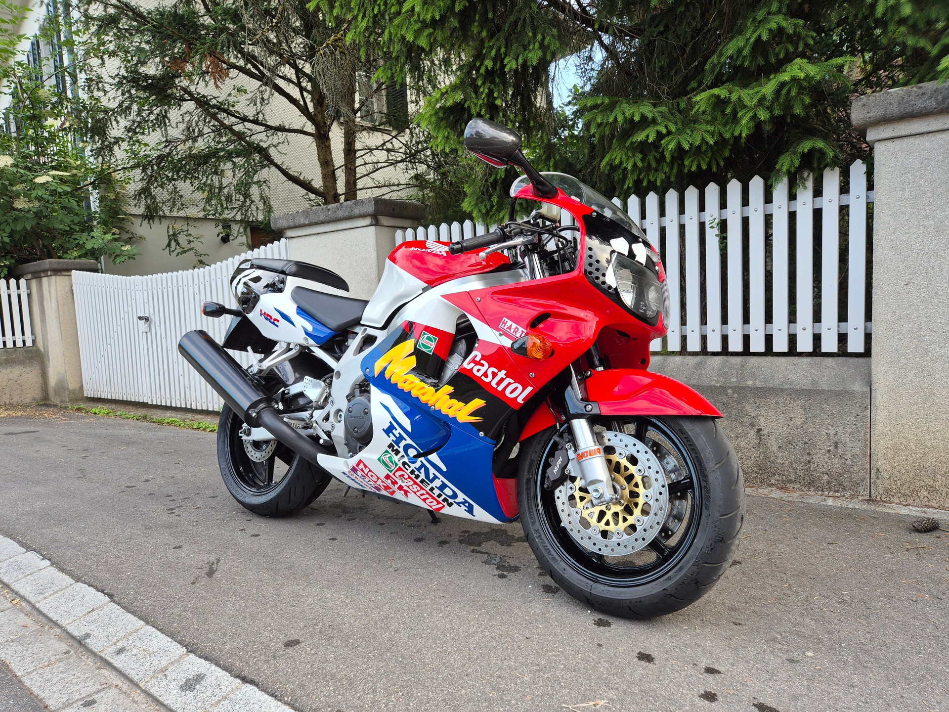 HONDA CBR 900 RR T/V Fireblade-image-0