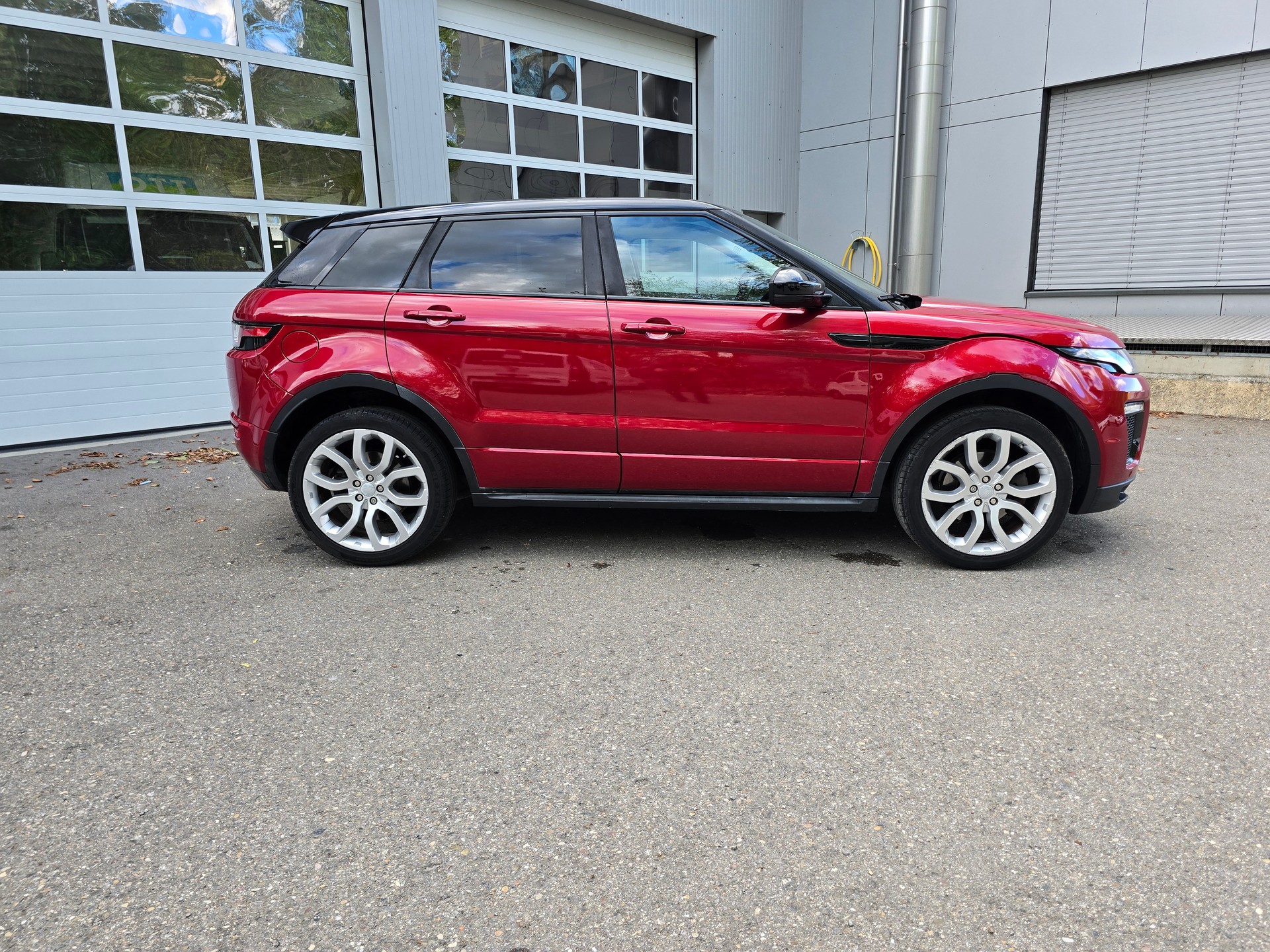 LAND ROVER Range Rover Evoque 2.0 Si4 Autobiography AT9-image-3