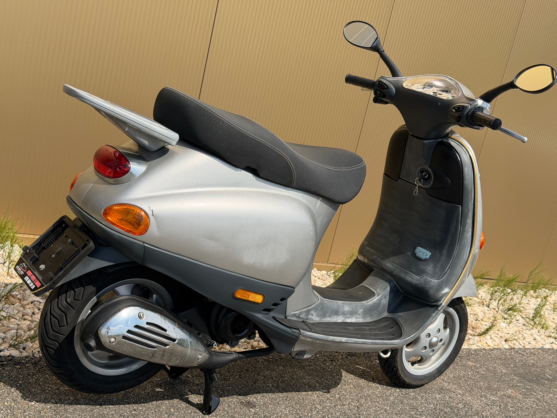 PIAGGIO Vespa 50 ET4-image-4