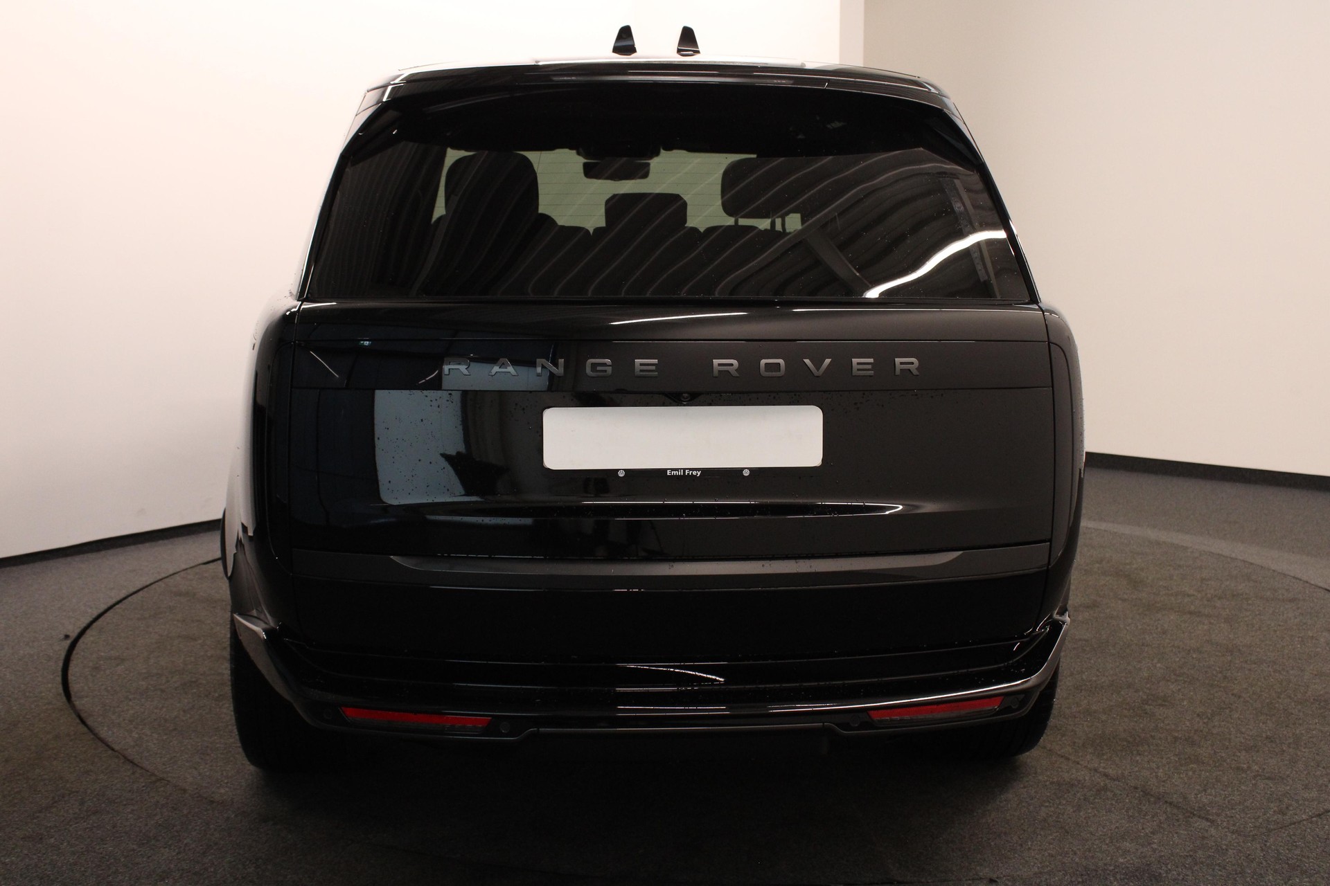 LAND ROVER Range Rover 3.0 I6 P460e HSE-image-4
