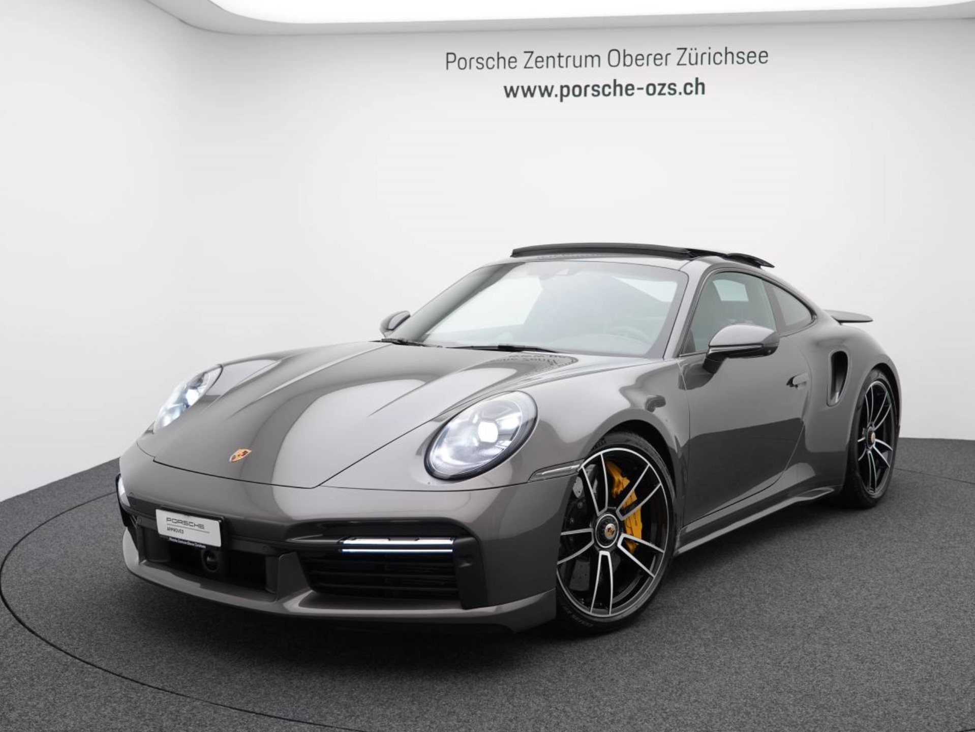 PORSCHE 911 Turbo S