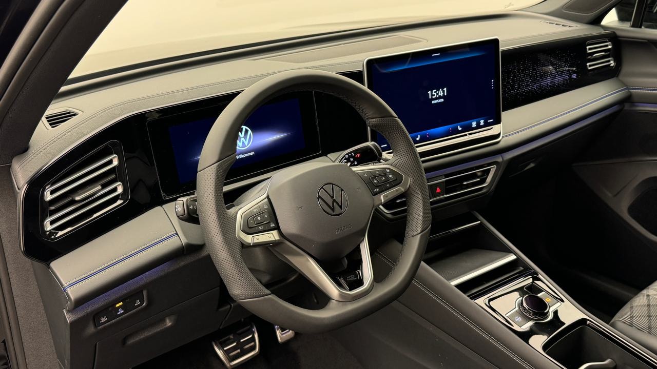 VW Tiguan 2.0 TDI SCR R-Line 4Motion DSG-image-6