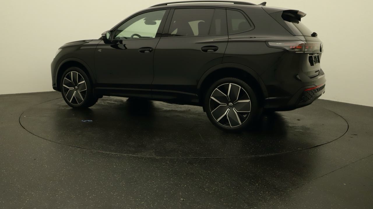 VW Tiguan 2.0 TDI SCR R-Line 4Motion DSG-showroom-element-2