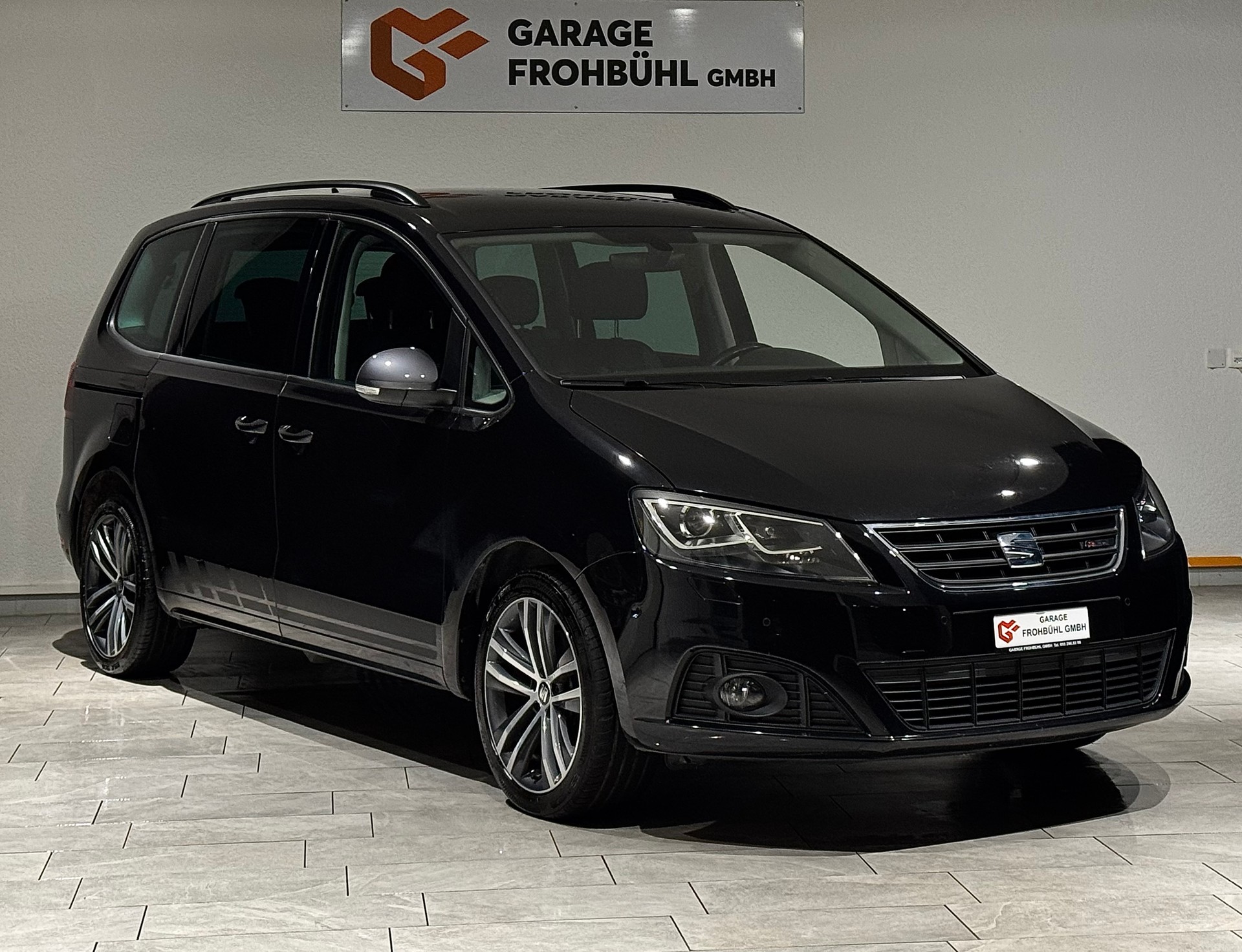 SEAT Alhambra 2.0 TSI FR Line DSG | 7Sitzer | AHK 2200Kg |-showroom-element-1