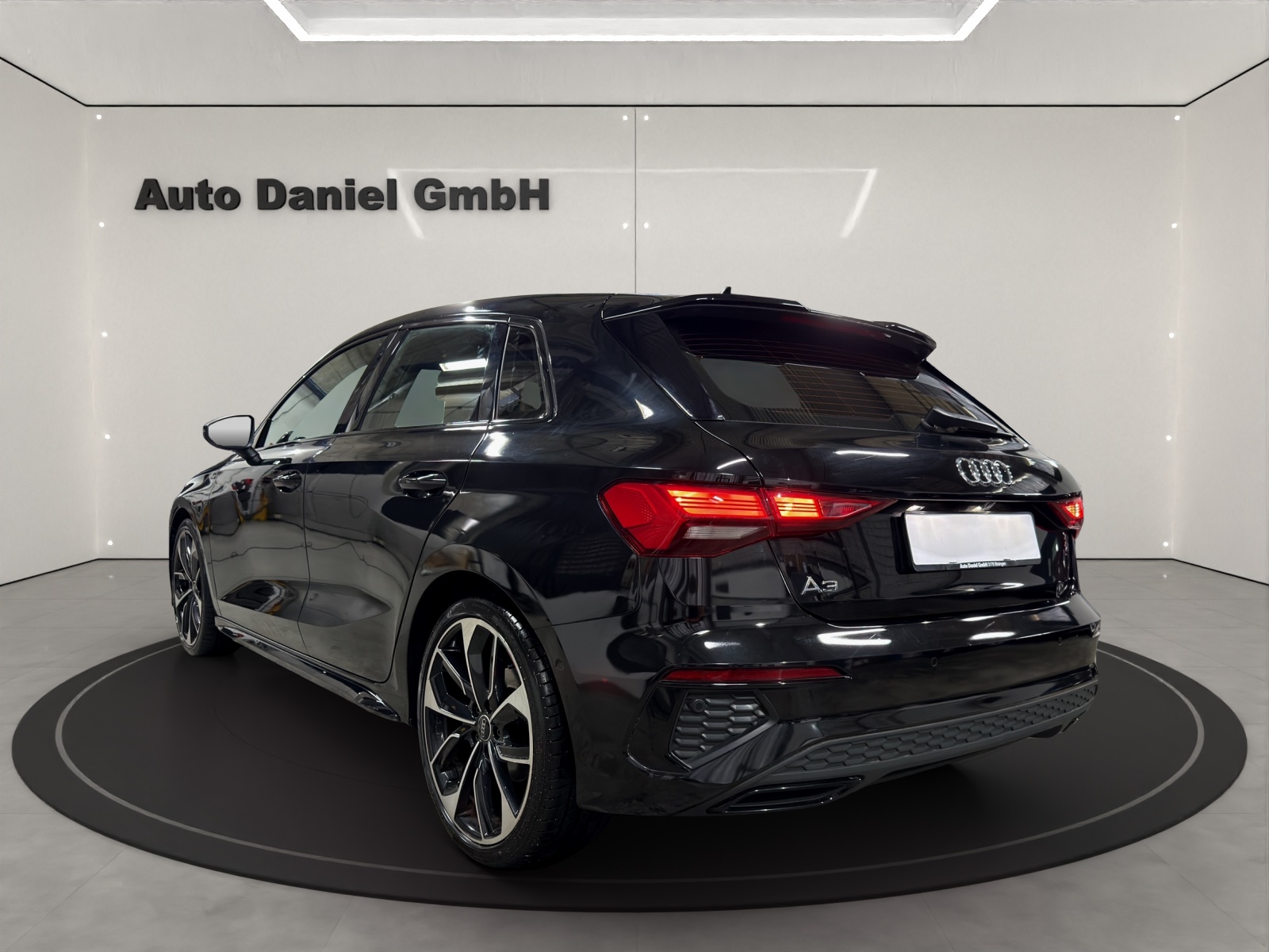 AUDI A3 Sportback 35 TFSI S line Attraction S-tronic-image-7