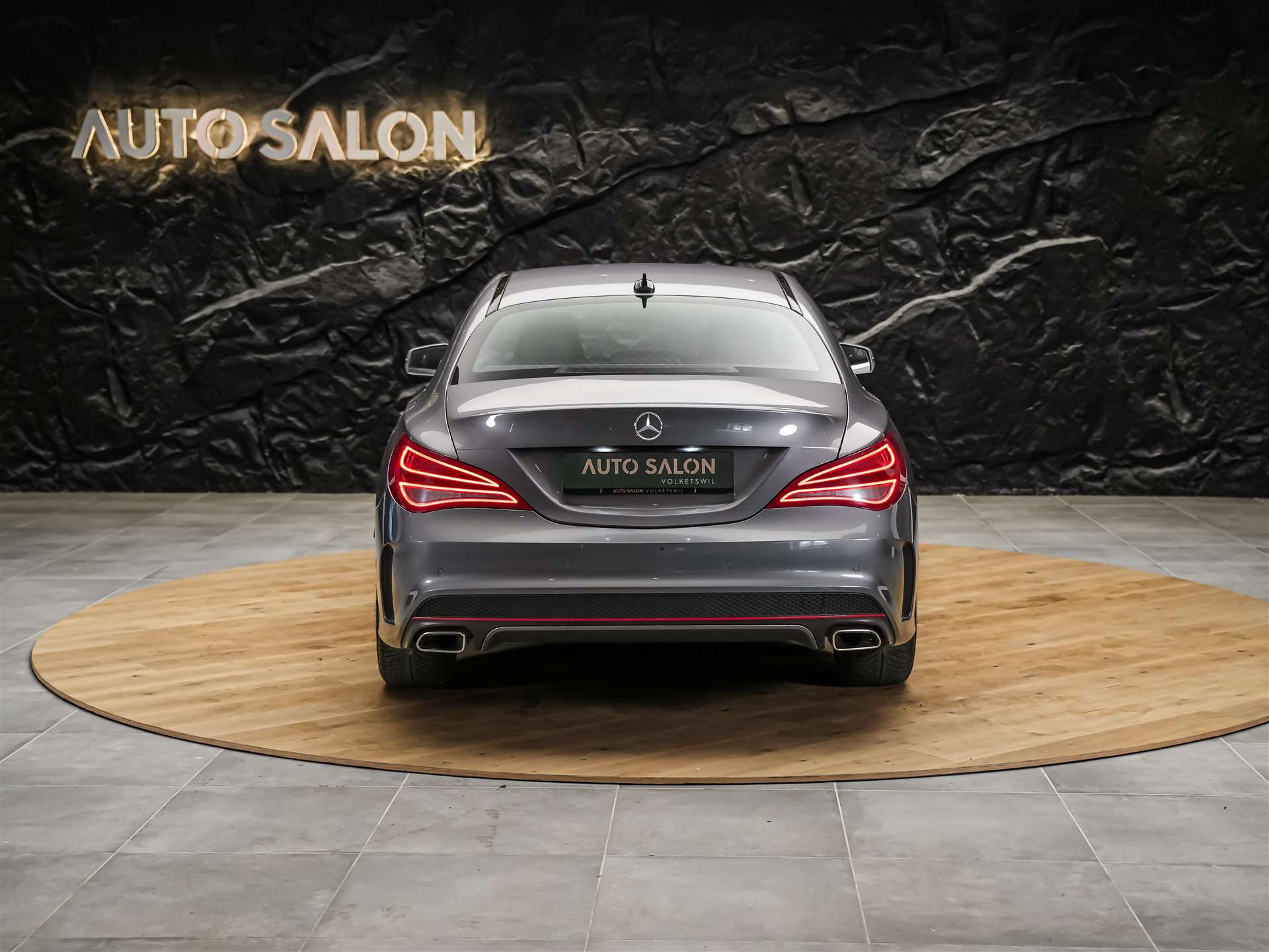 MERCEDES-BENZ CLA 250 Sport 7G-DCT 4Matic *CH Auto*Sitzheizung*Rückfahrkamera*-image-4