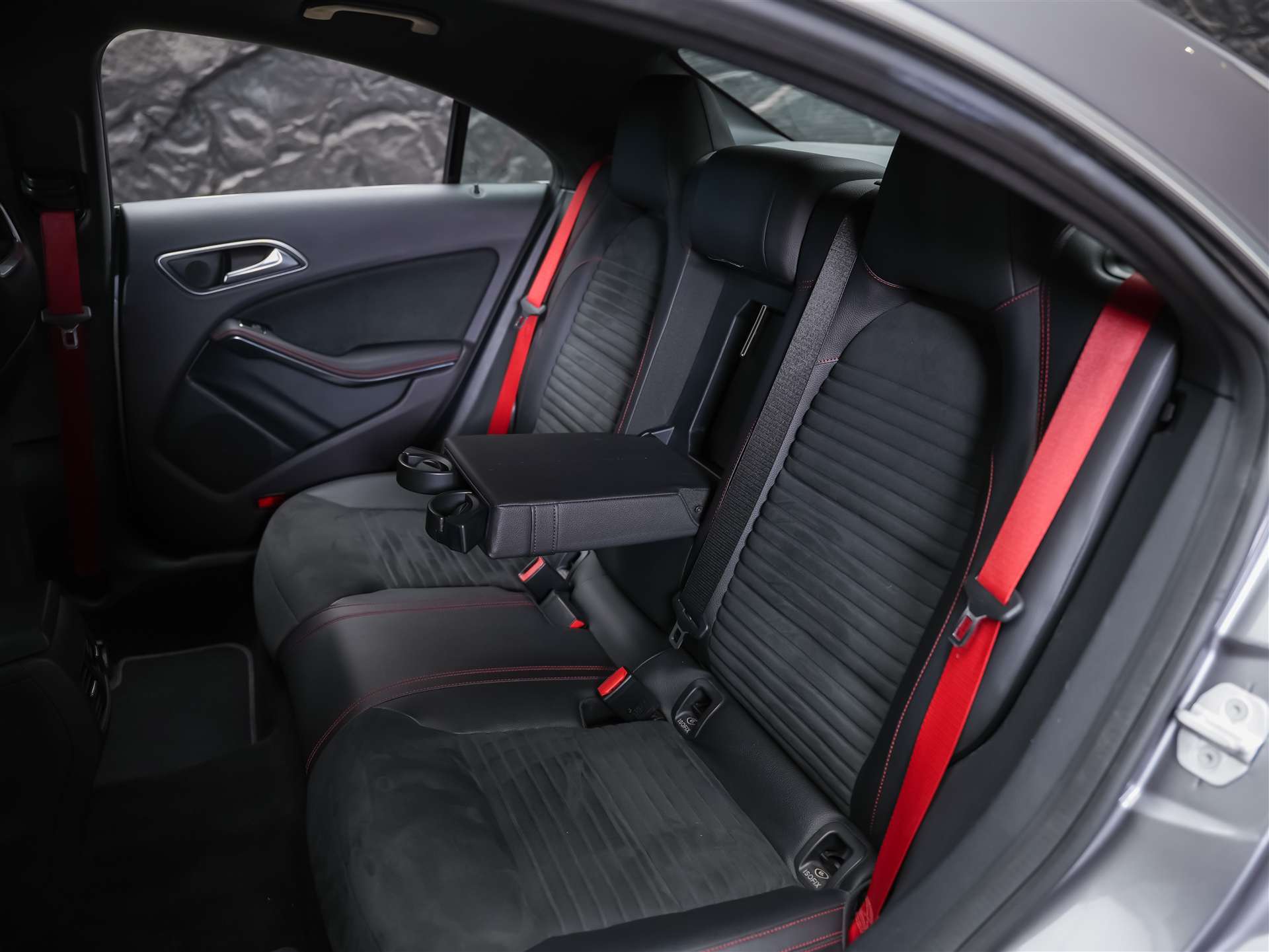 MERCEDES-BENZ CLA 250 Sport 7G-DCT 4Matic *CH Auto*Sitzheizung*Rückfahrkamera*-image-12