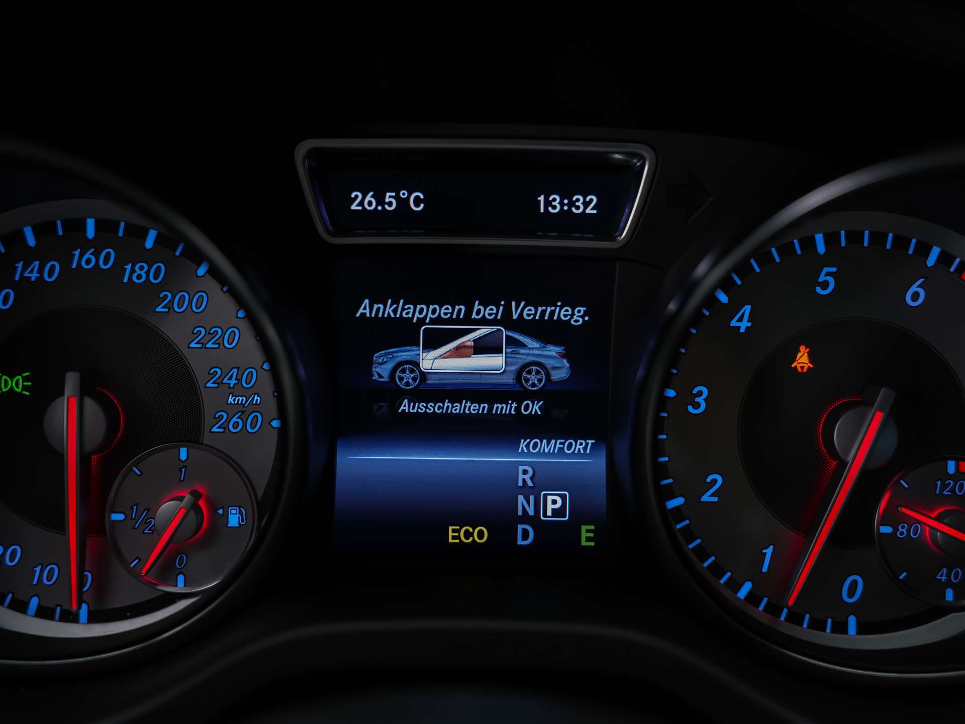 MERCEDES-BENZ CLA 250 Sport 7G-DCT 4Matic *CH Auto*Sitzheizung*Rückfahrkamera*-image-35