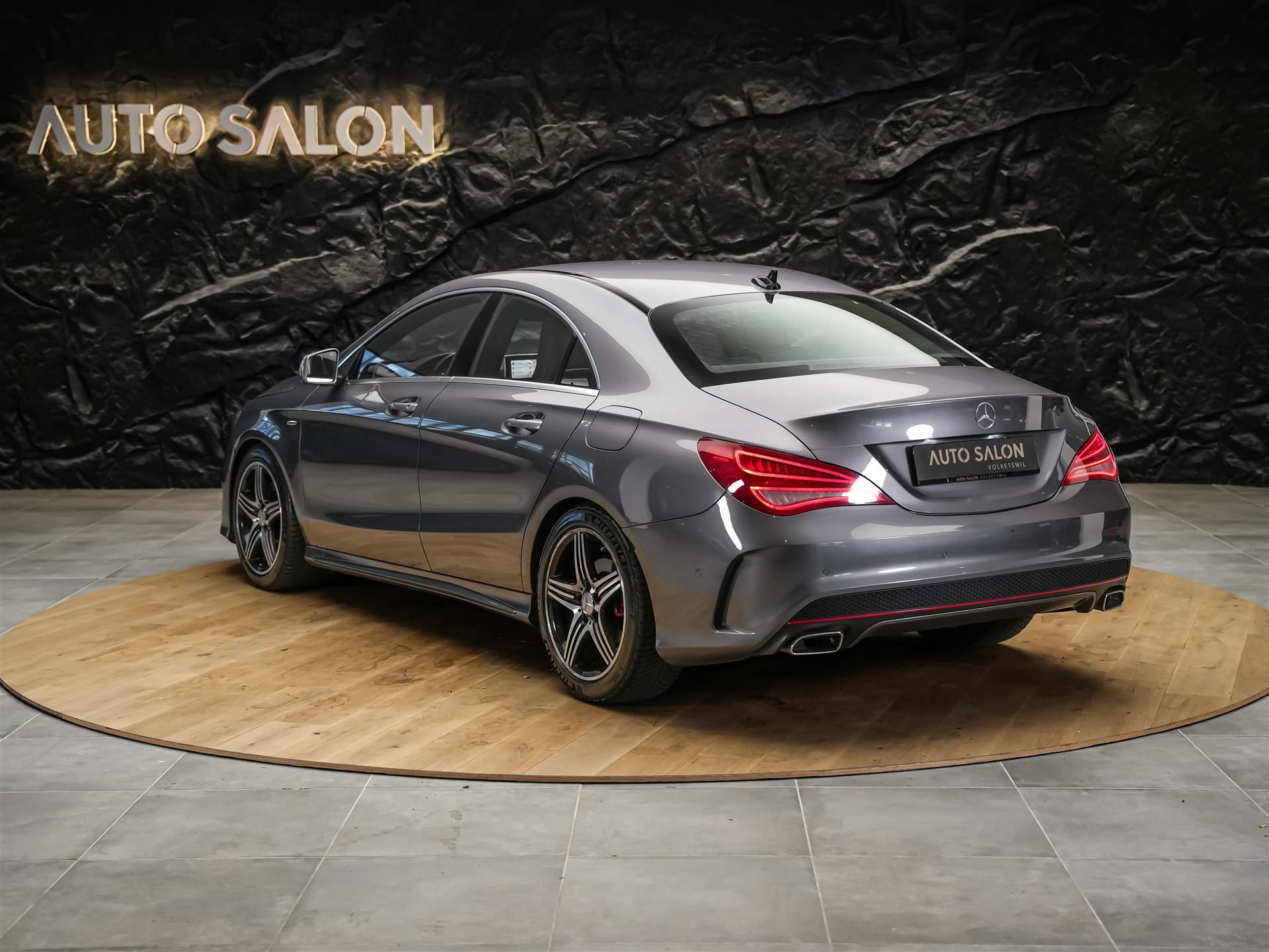 MERCEDES-BENZ CLA 250 Sport 7G-DCT 4Matic *CH Auto*Sitzheizung*Rückfahrkamera*-showroom-element-3