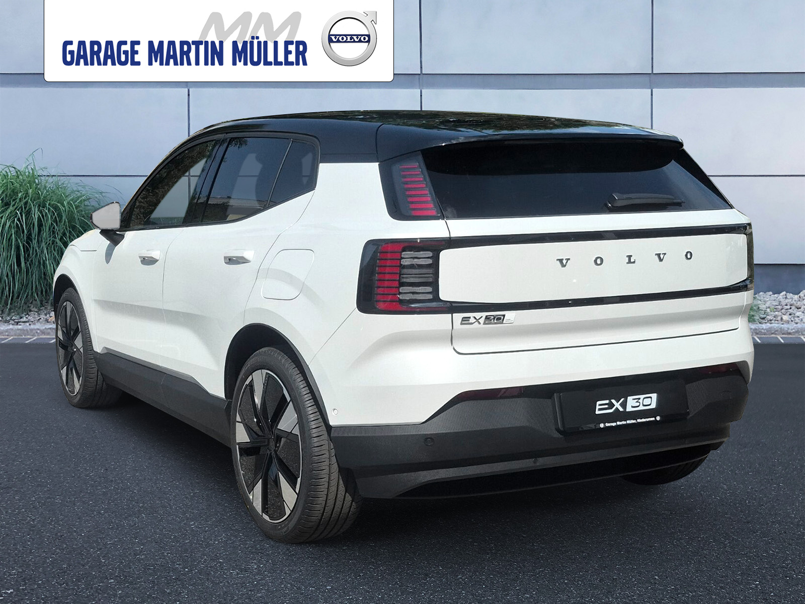 VOLVO EX 30 E60 Twin Ultra Performance AWD-showroom-element-2
