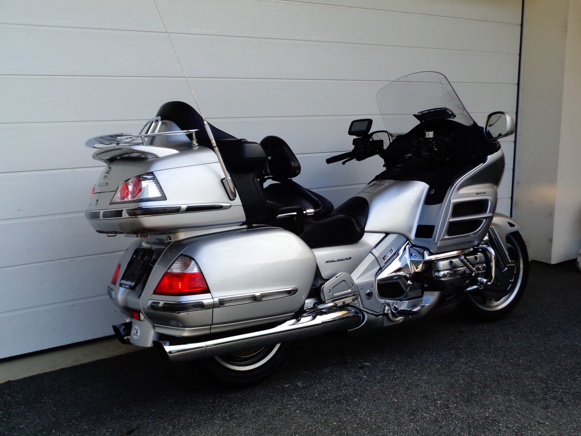 HONDA GL 1800 A Goldwing-image-1