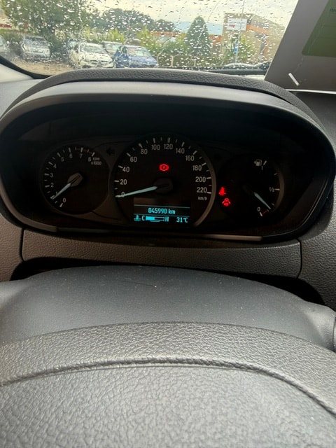 FORD KA+ 1.2 Ti-VCT Cool&Sound-image-9