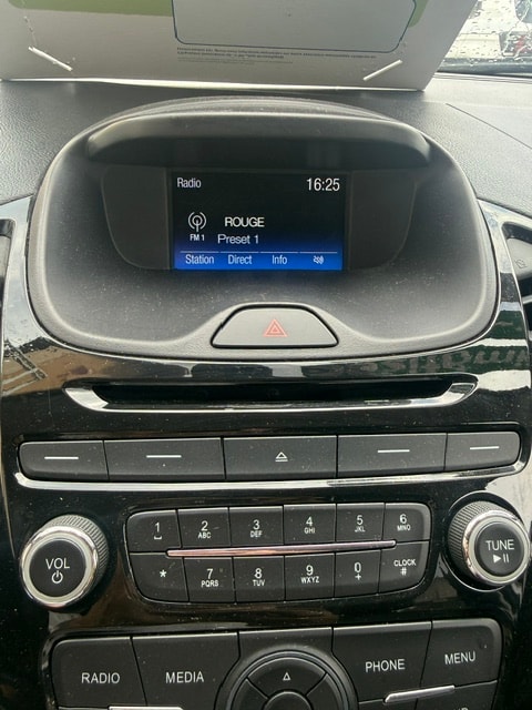 FORD KA+ 1.2 Ti-VCT Cool&Sound-image-12