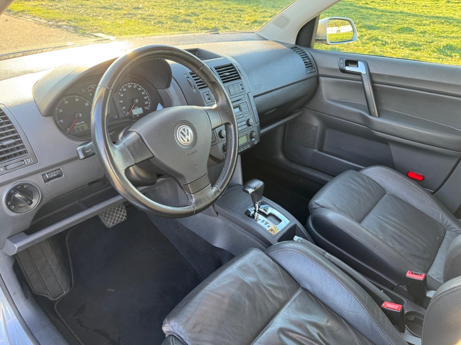 VW Polo 1.6 16V Comfortline-image-10