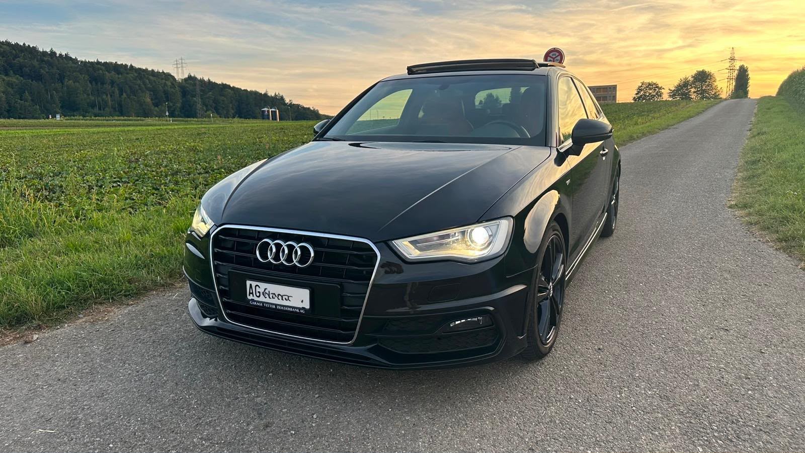 AUDI A3 2.0 TDI Attraction S-tronic-showroom-element-1