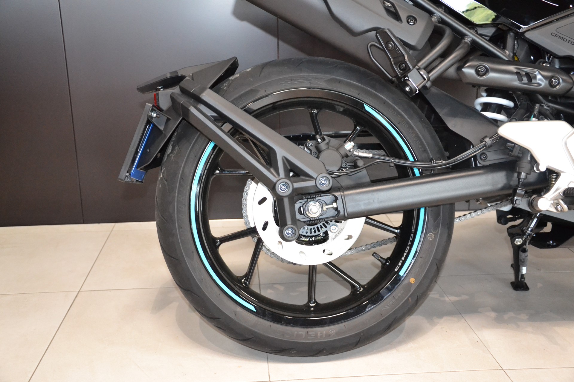 CF MOTO 125 NK-image-9