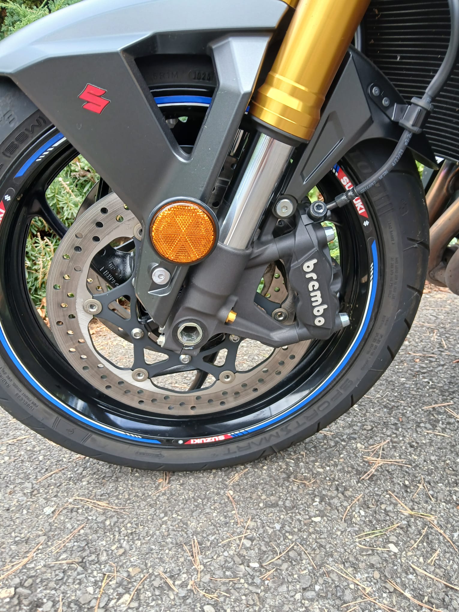 SUZUKI GSX-S 1000-image-2