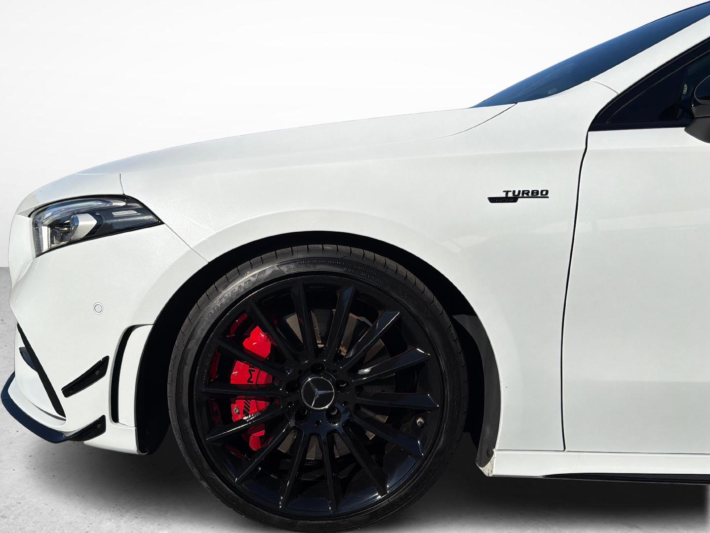 MERCEDES-BENZ A 35 AMG 4matic-image-8
