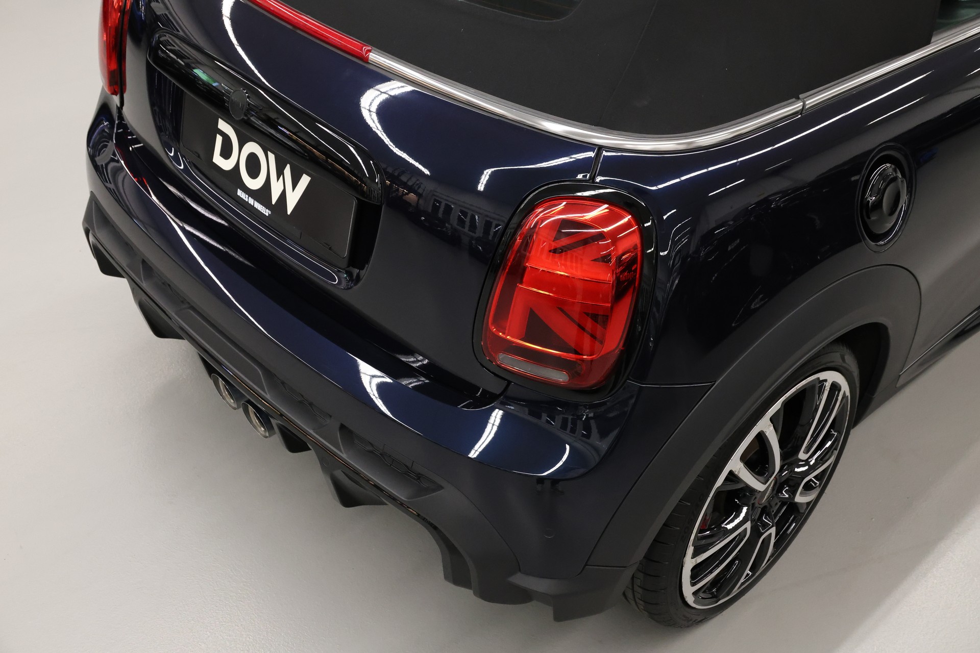 MINI Cabrio F57 2.0i John Cooper Works SAG-image-18