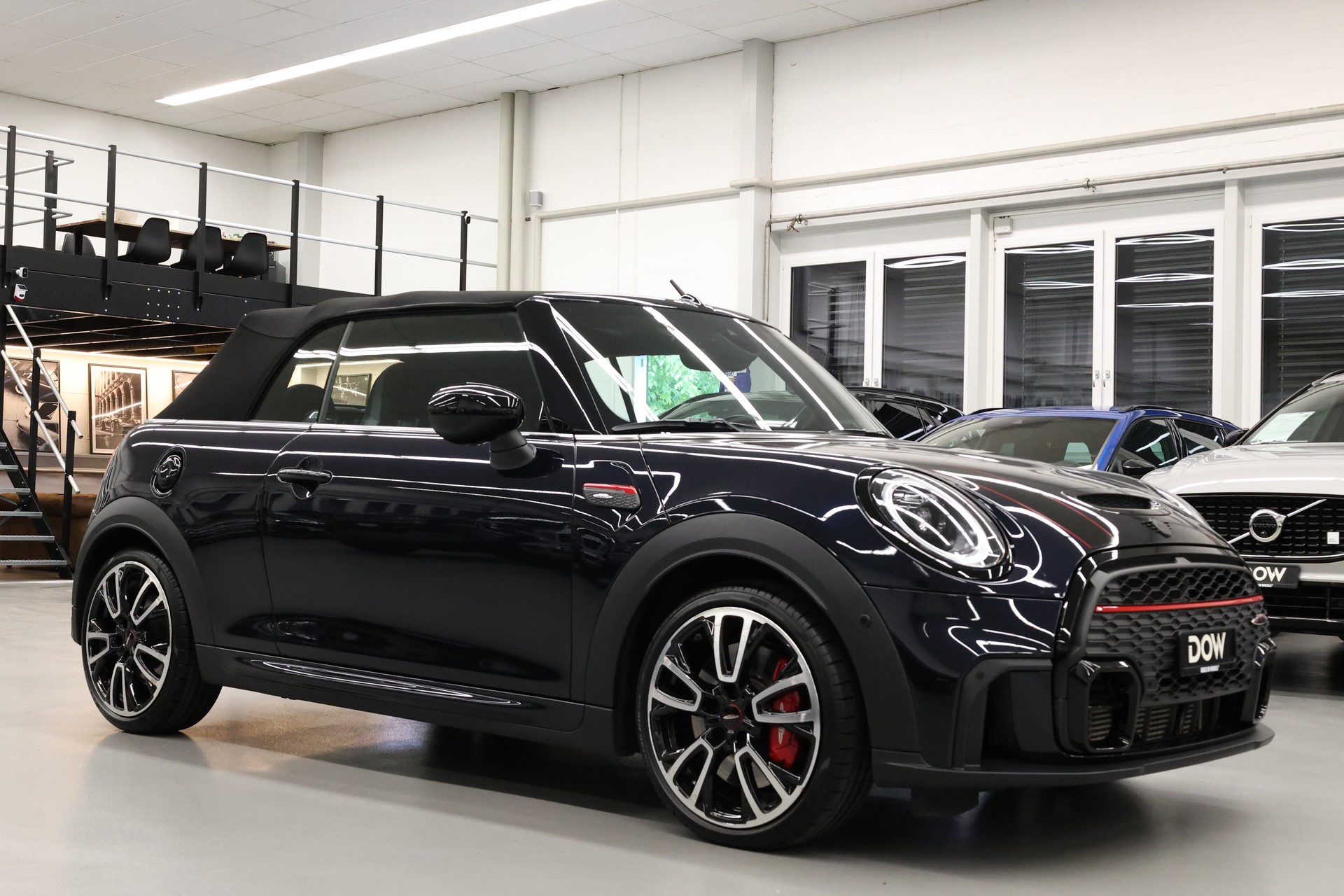 MINI Cabrio F57 2.0i John Cooper Works SAG-showroom-element-3