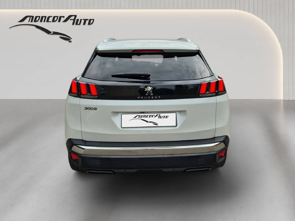 PEUGEOT 3008 1.2 PureTech Allure EAT8-image-7