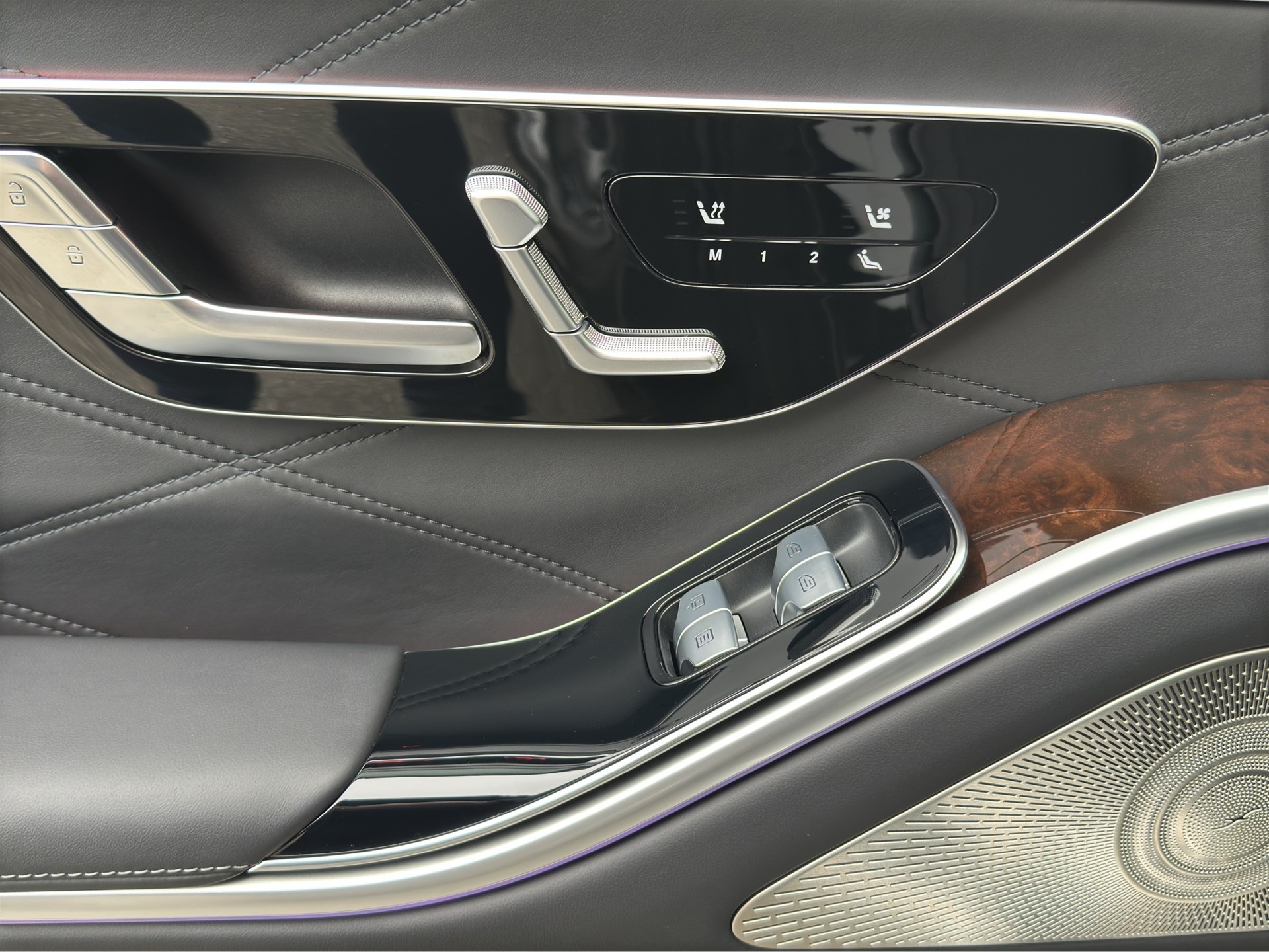 MERCEDES-BENZ S 63 AMG E Performance 4Matic 4x4 Modell 2025 Drive Pilot-image-24