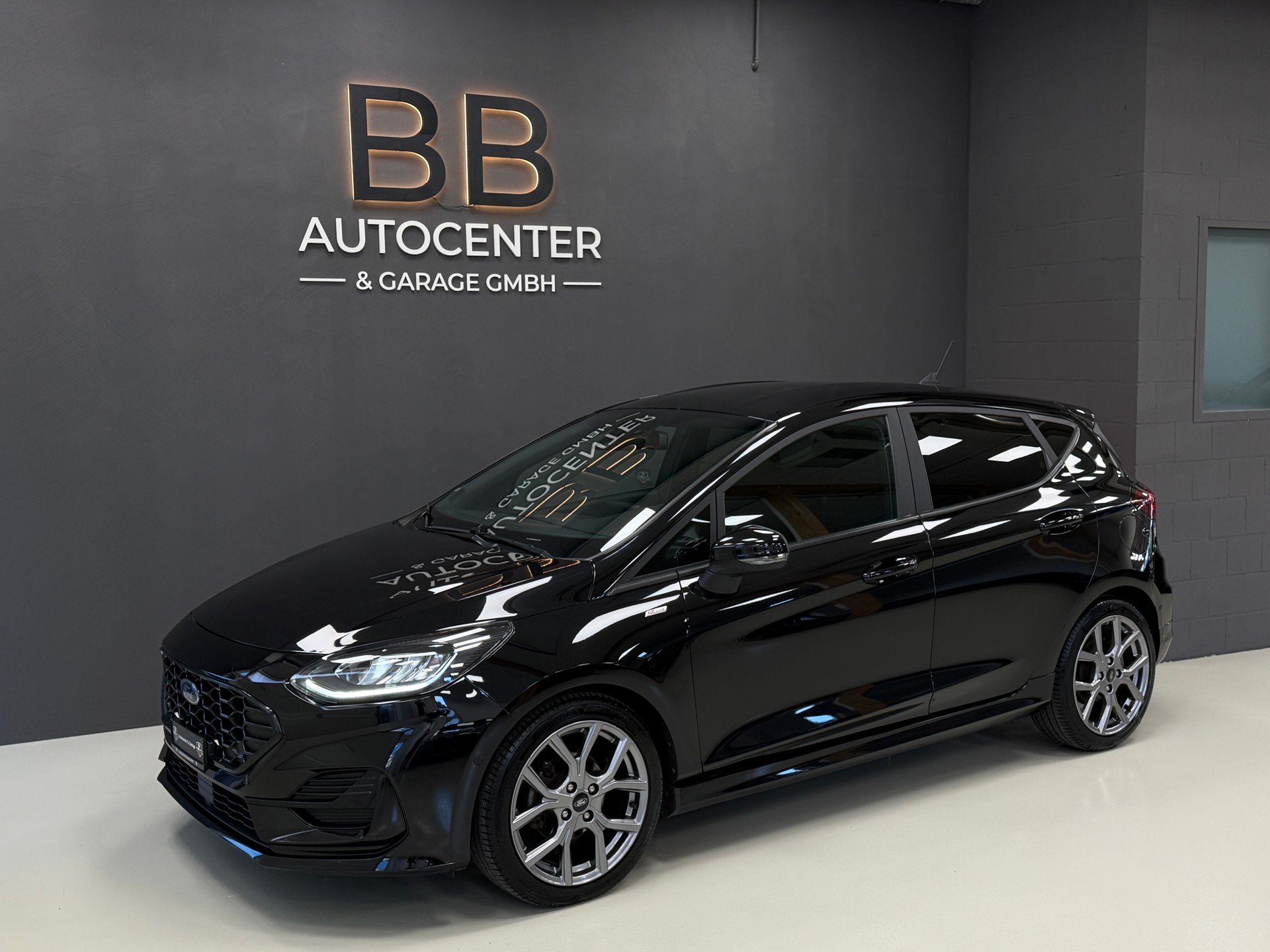 FORD Fiesta 1.0 SCTi MHEV ST Line X Automat-showroom-element-1