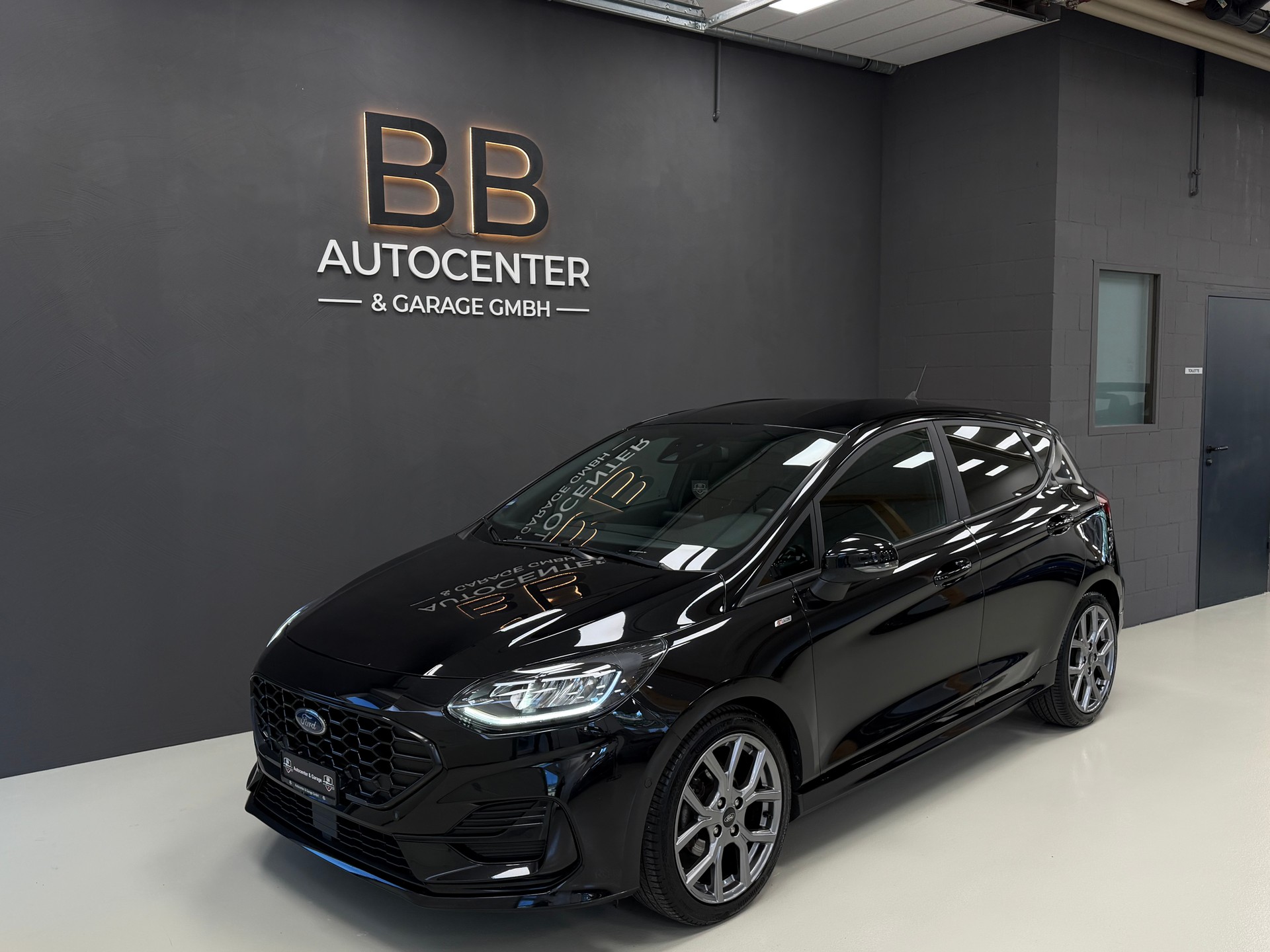 FORD Fiesta 1.0 SCTi MHEV ST Line X Automat